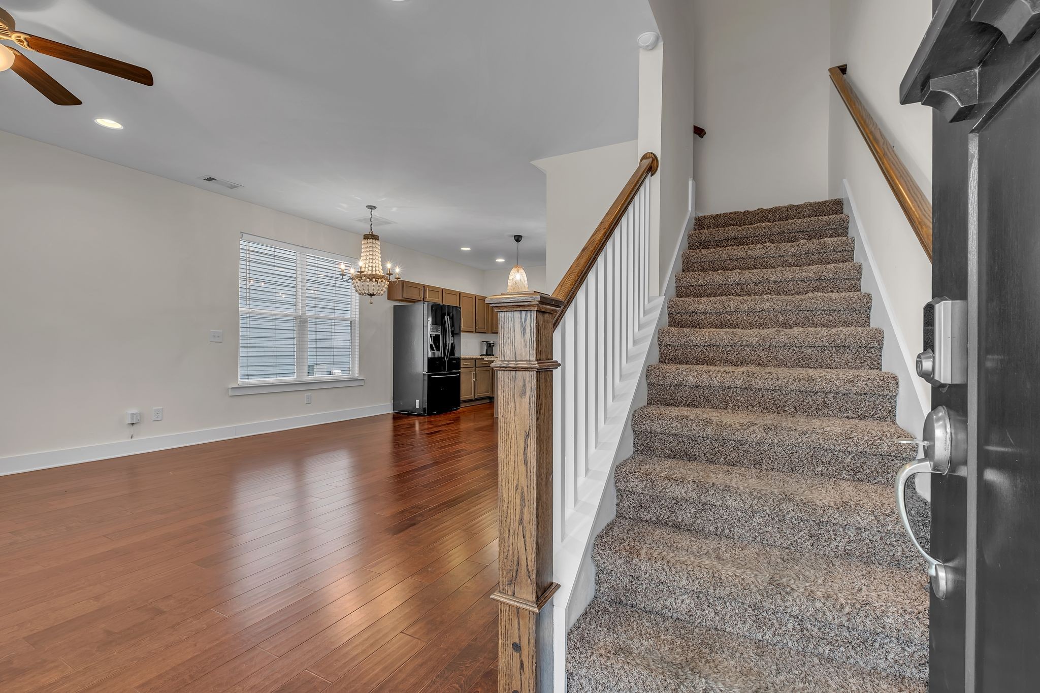 1041 Saddlestone Dr Property Photo 4