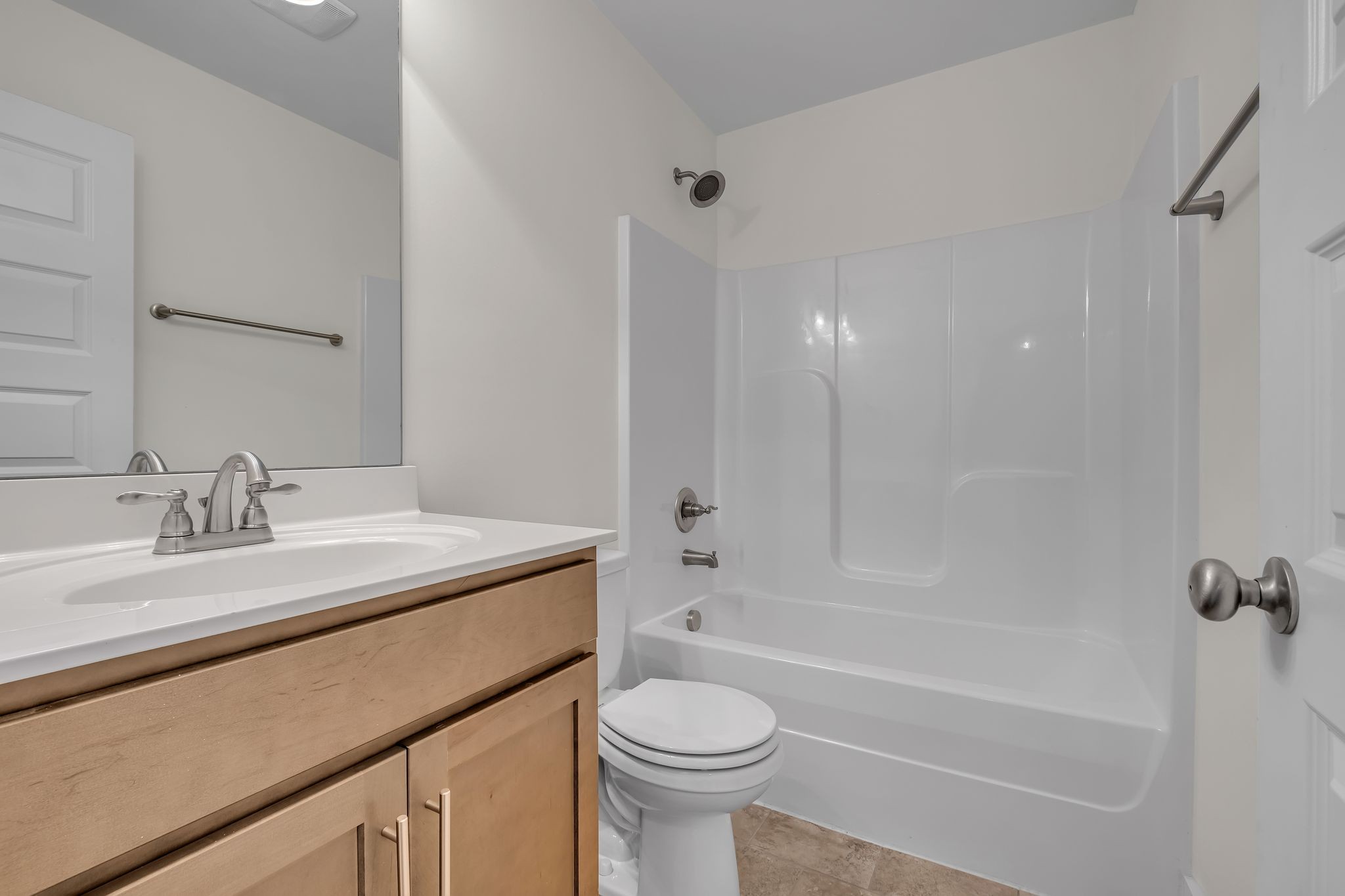 1041 Saddlestone Dr Property Photo 22
