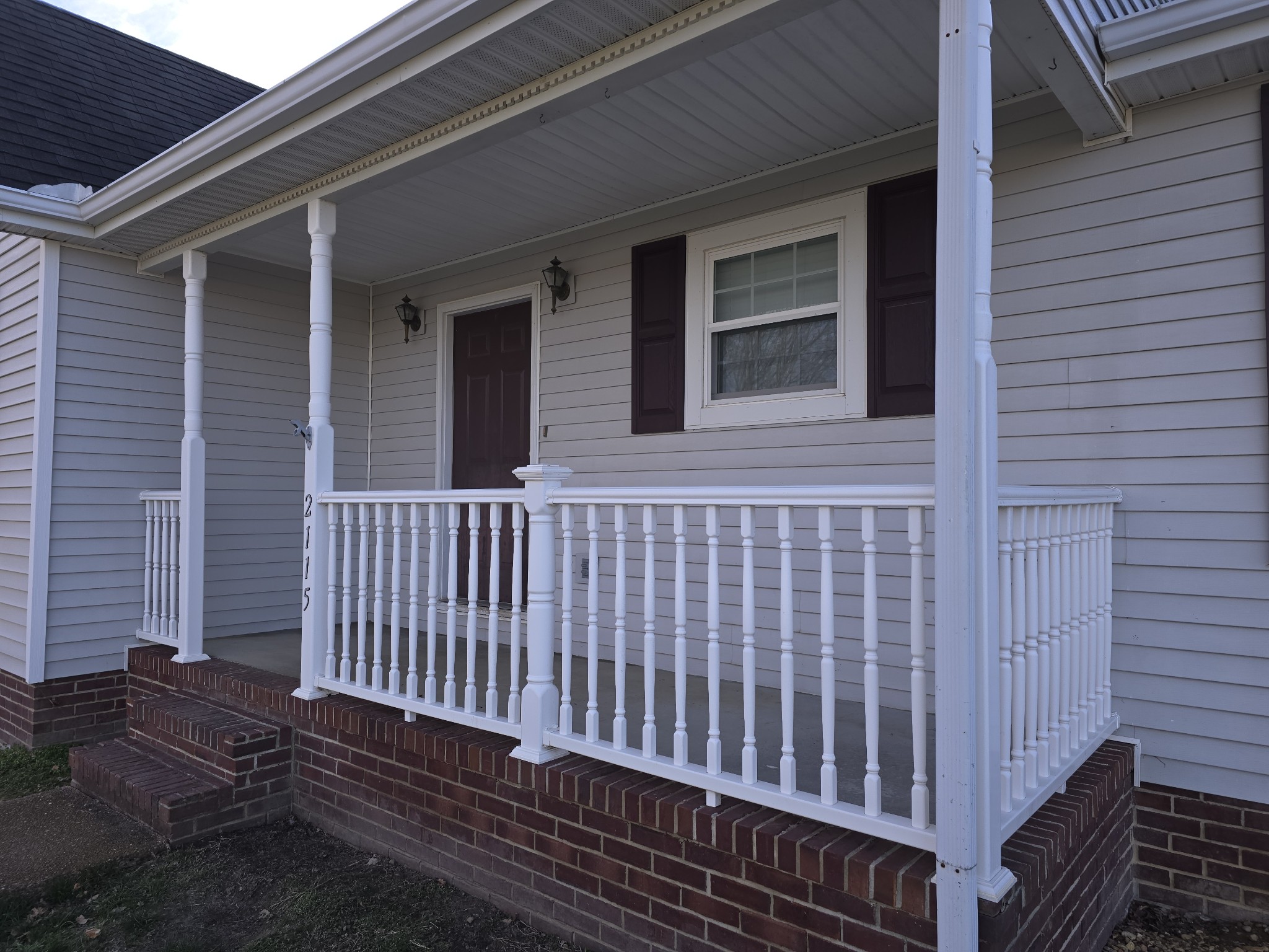 2115 Merry Oaks Rd Property Photo 3