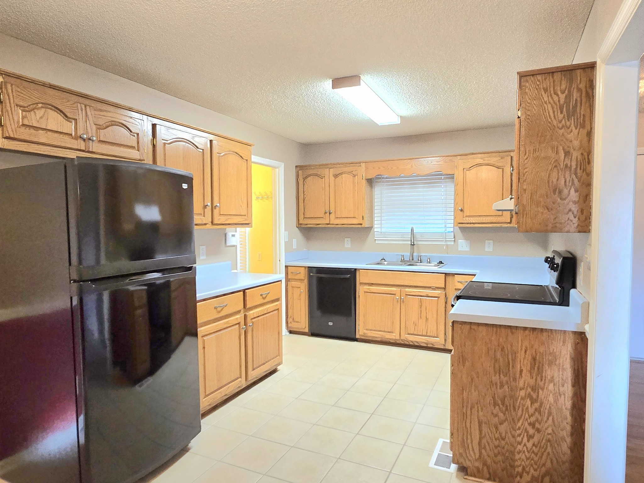 2115 Merry Oaks Rd Property Photo 11