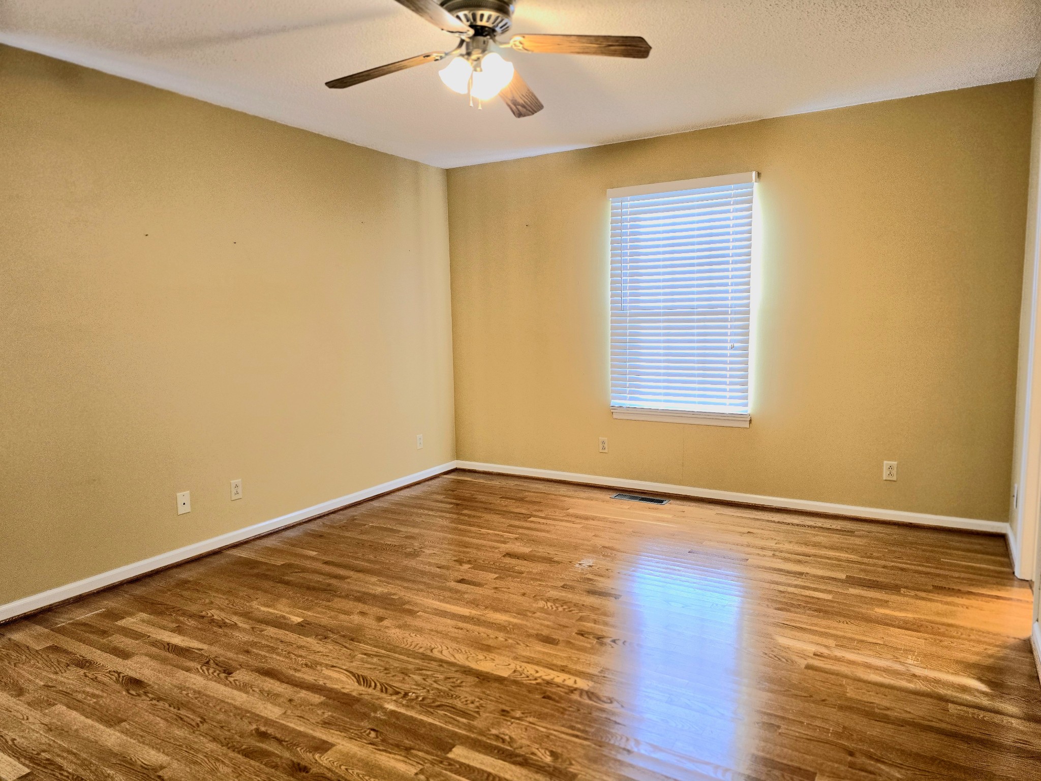 2115 Merry Oaks Rd Property Photo 22