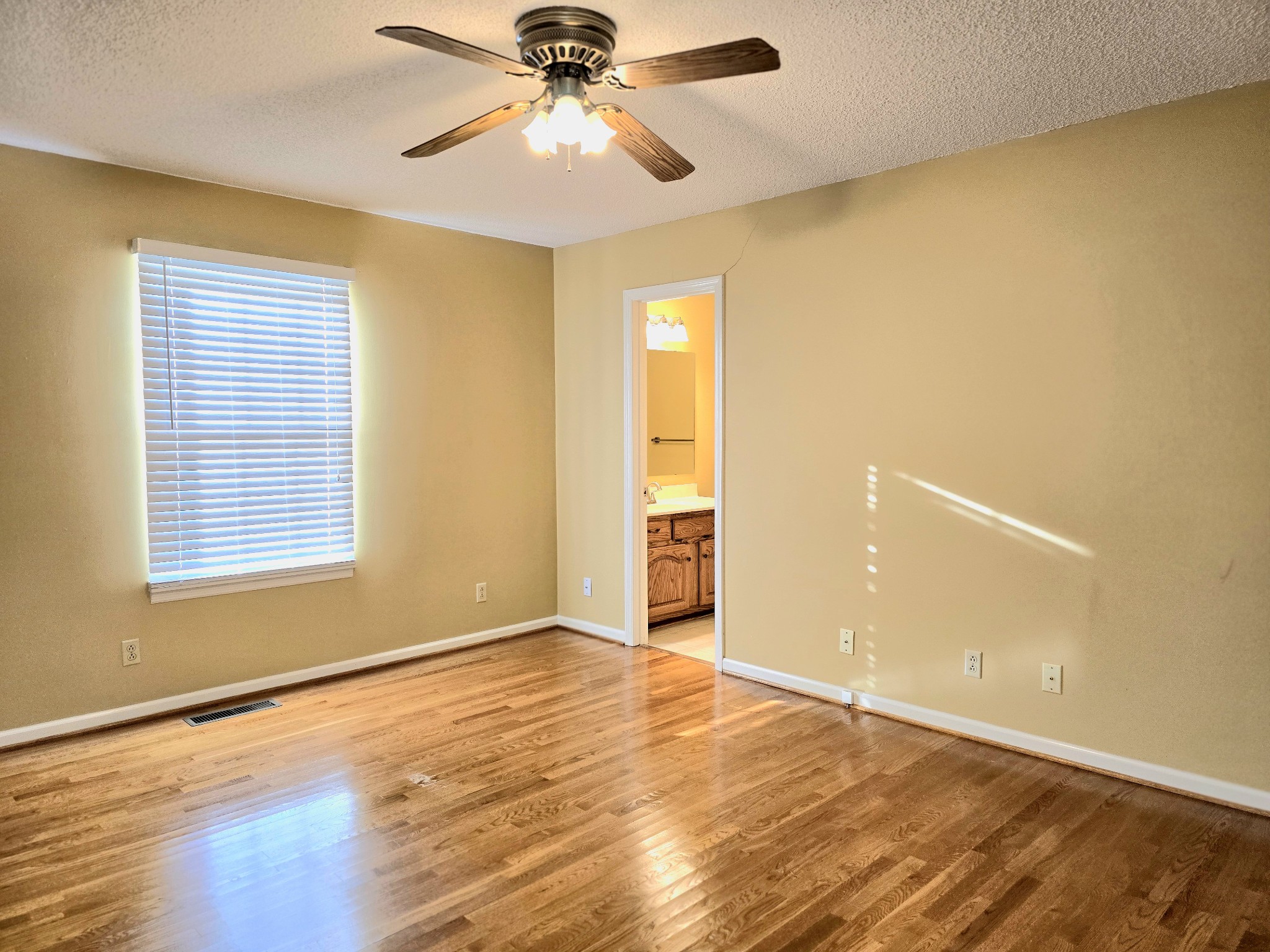 2115 Merry Oaks Rd Property Photo 23