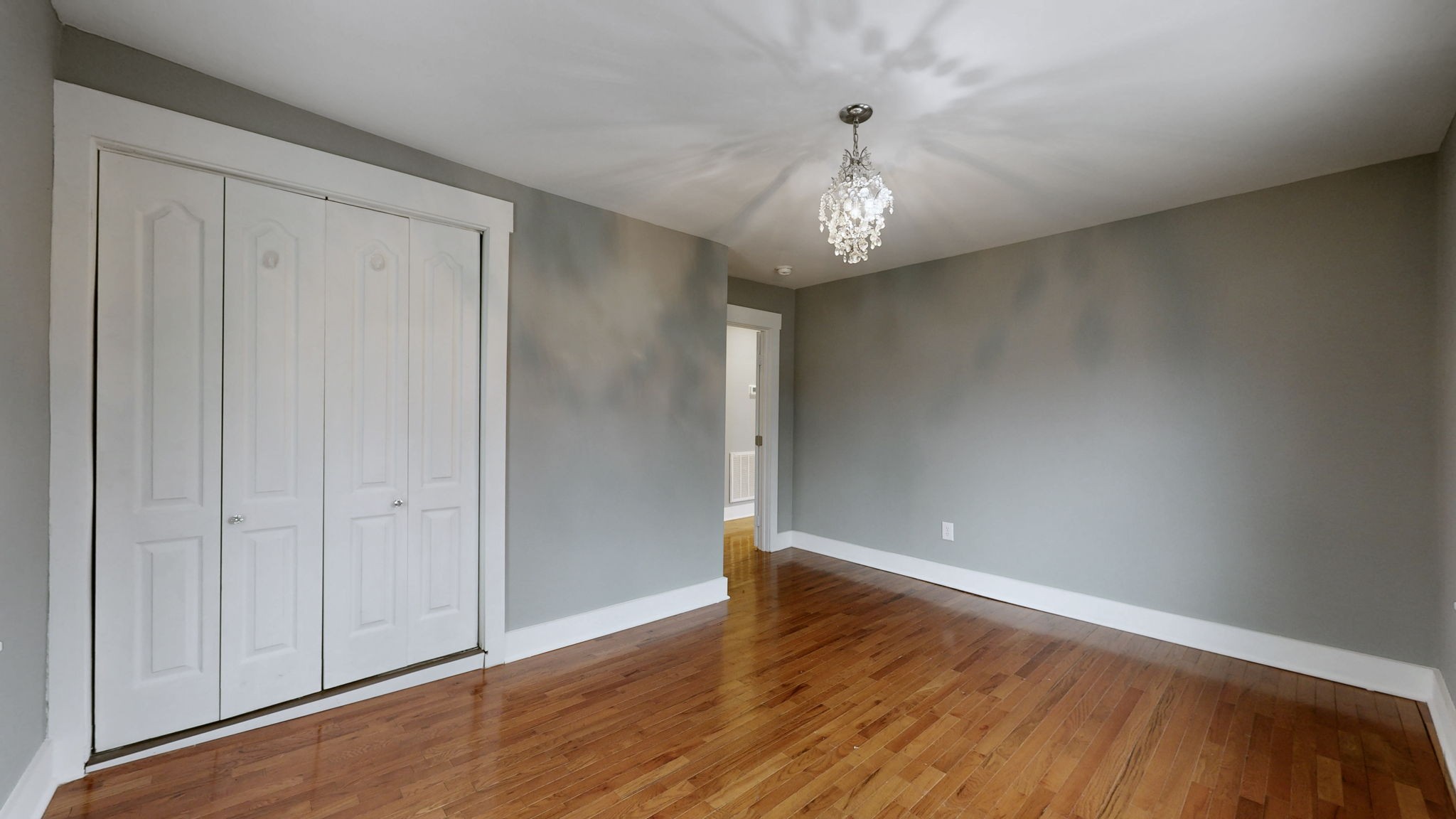 419 Woods Ave, N Property Photo 18