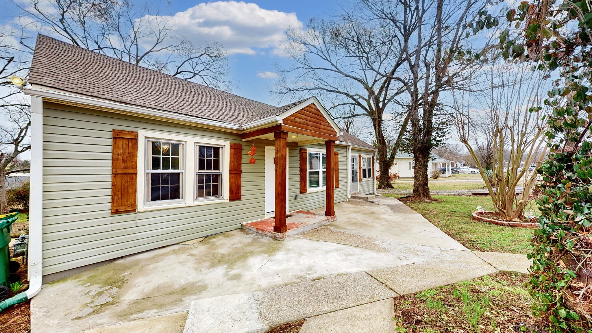 419 Woods Ave, N Property Photo 26