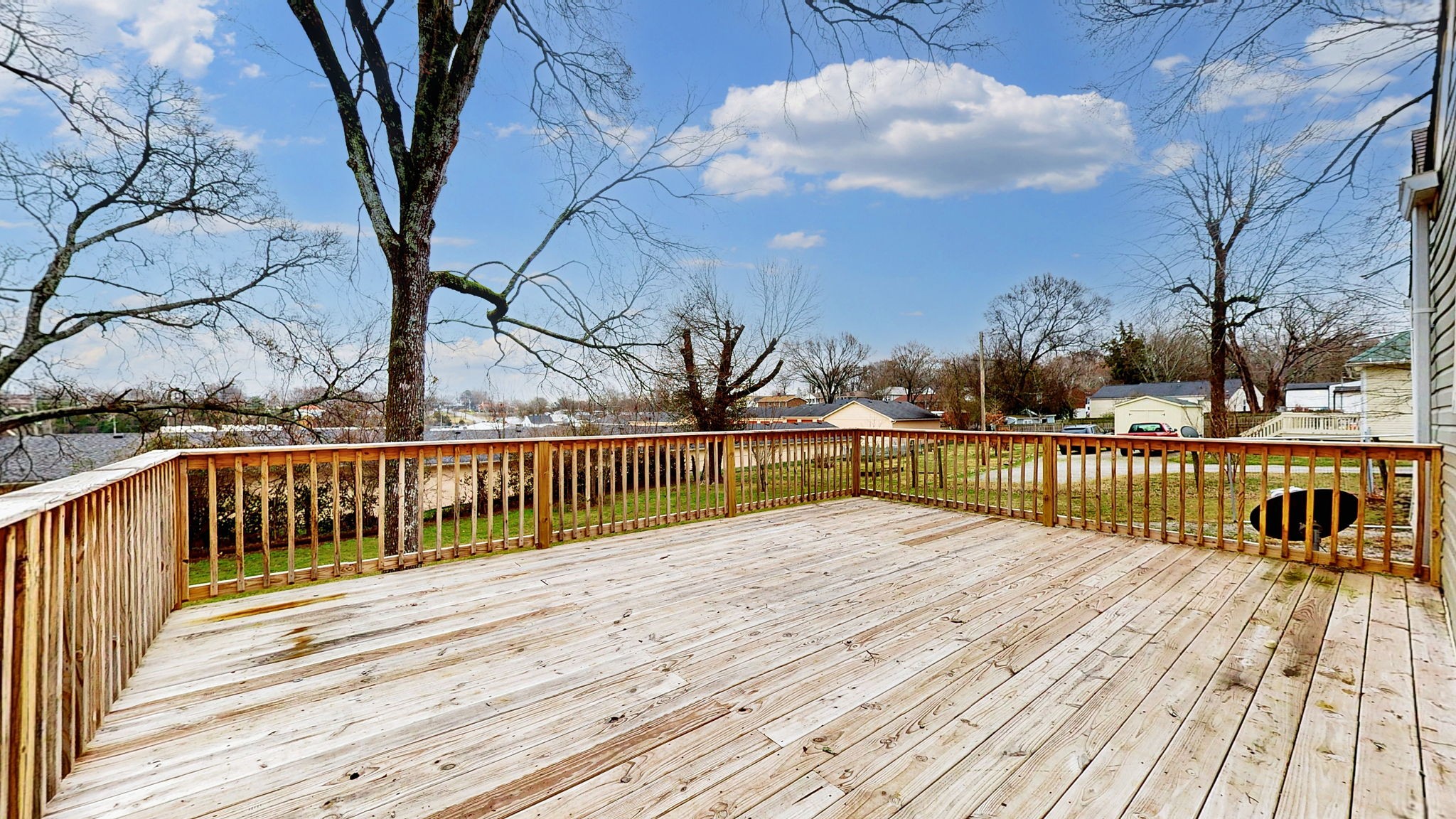 419 Woods Ave, N Property Photo 29