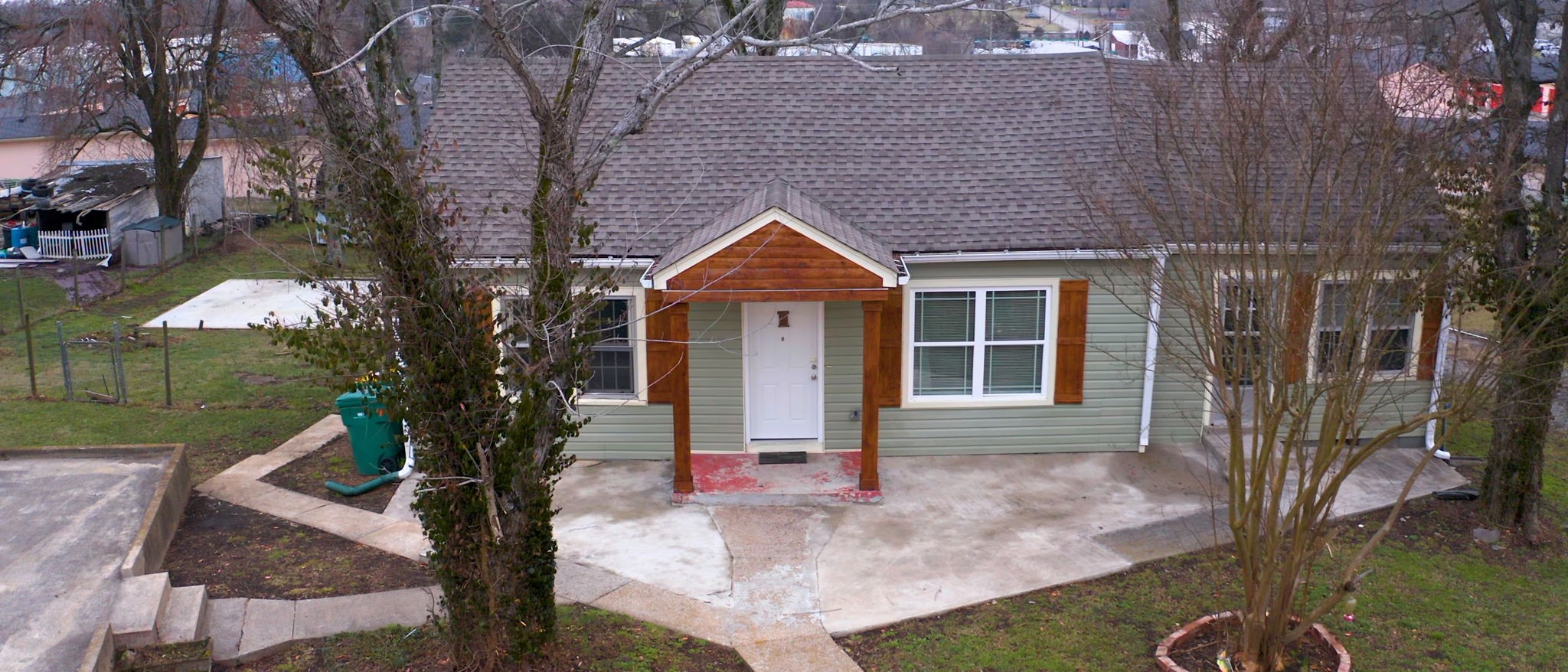 419 Woods Ave, N Property Photo 38