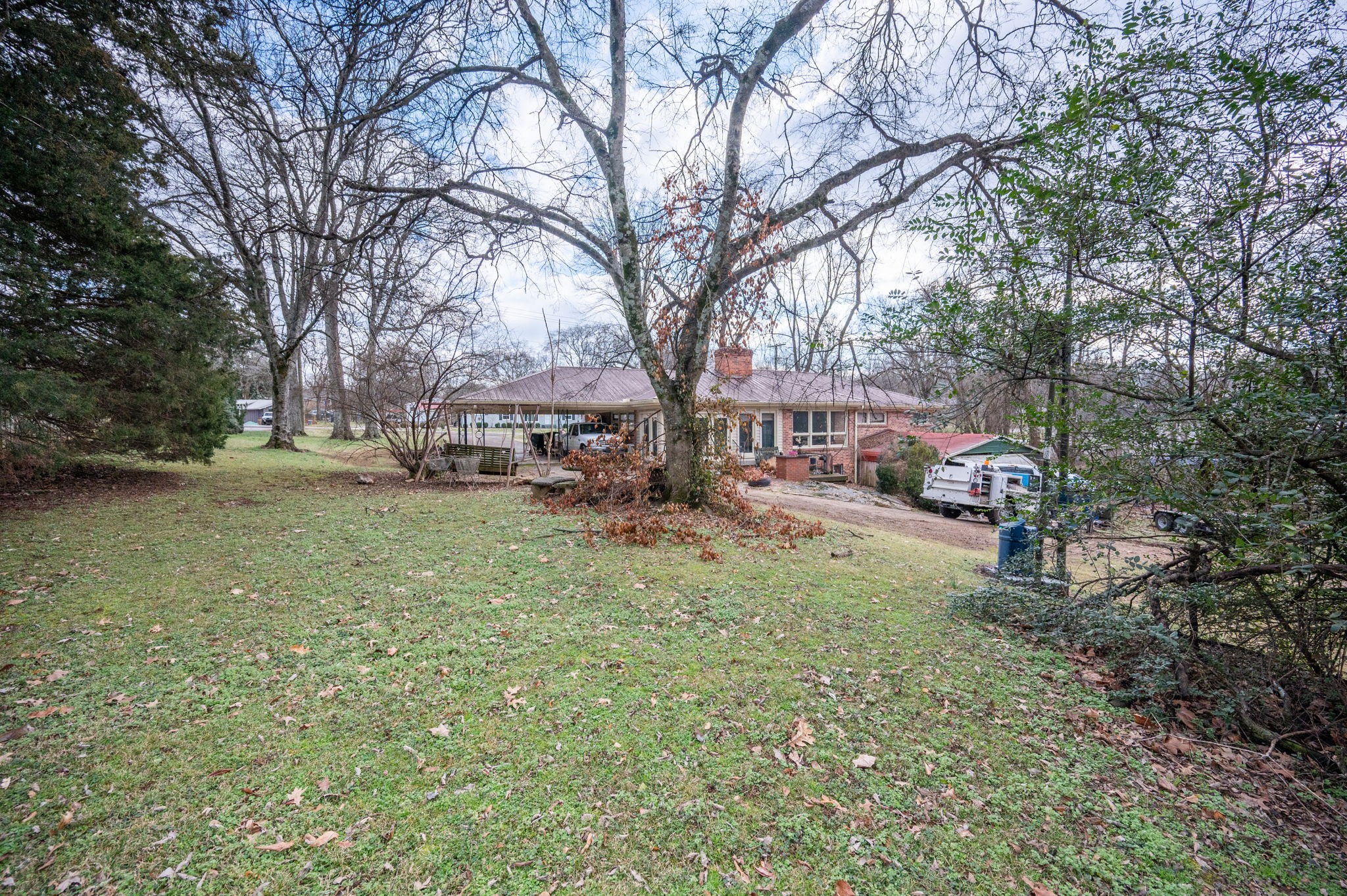 6804 Fleetwood Dr Property Photo 3