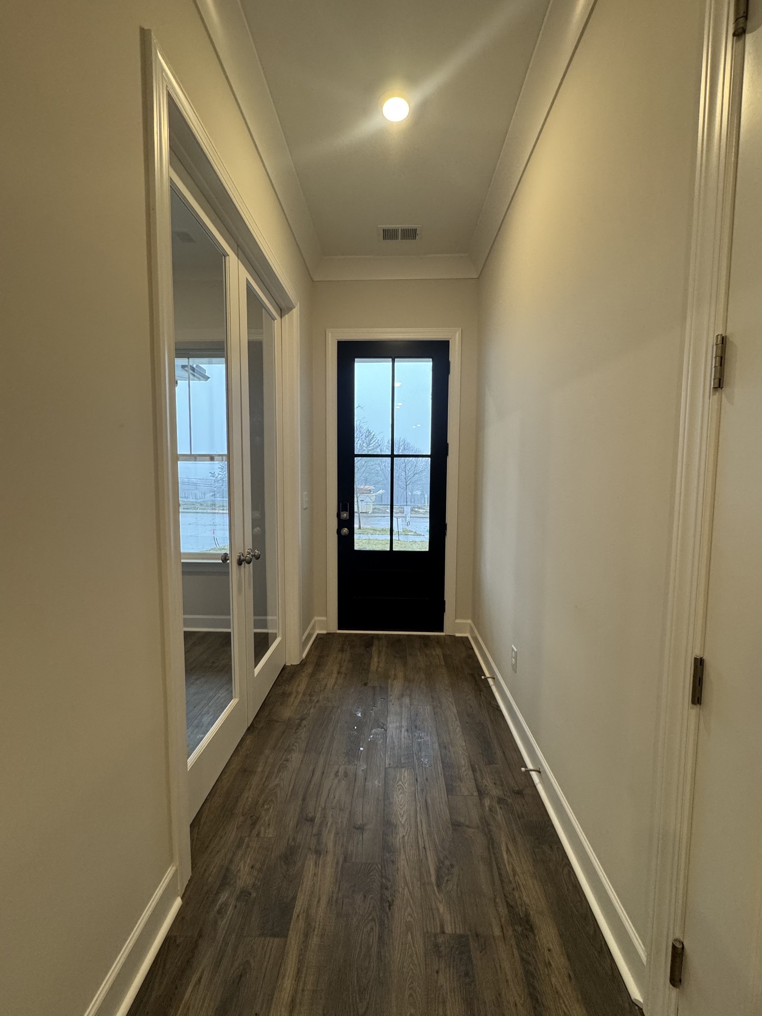 444 Buckwood Ave Property Photo 11