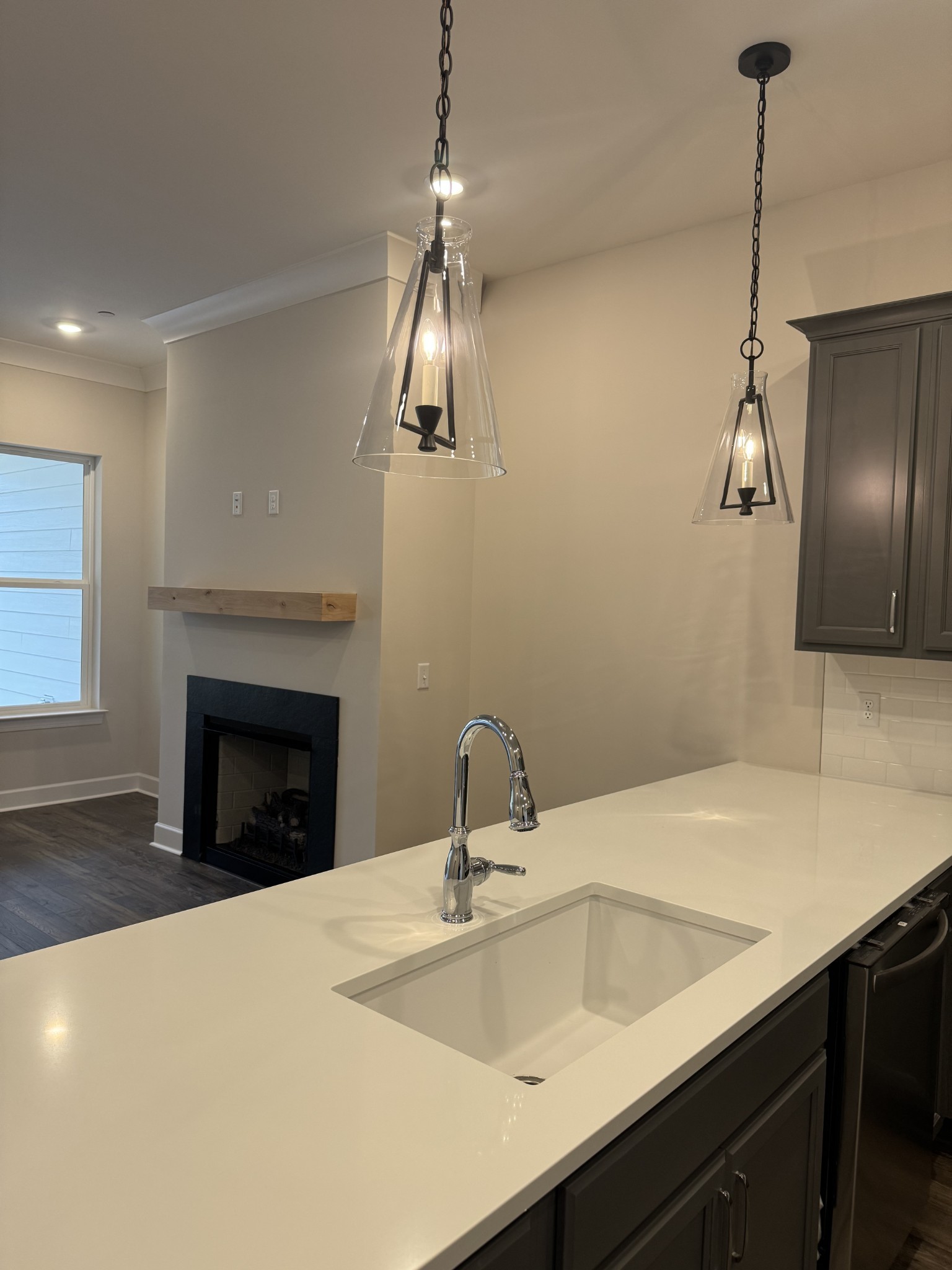 444 Buckwood Ave Property Photo 18