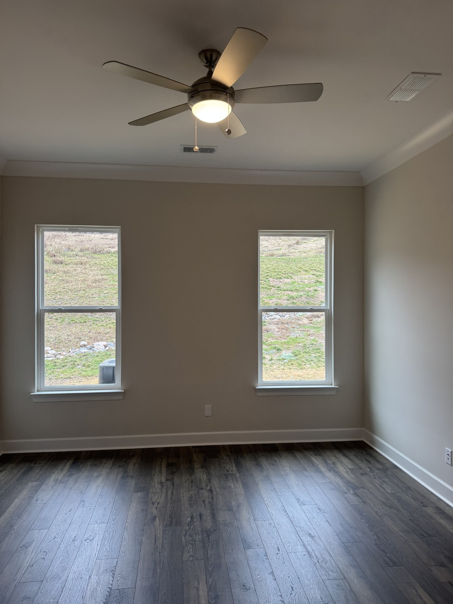444 Buckwood Ave Property Photo 29
