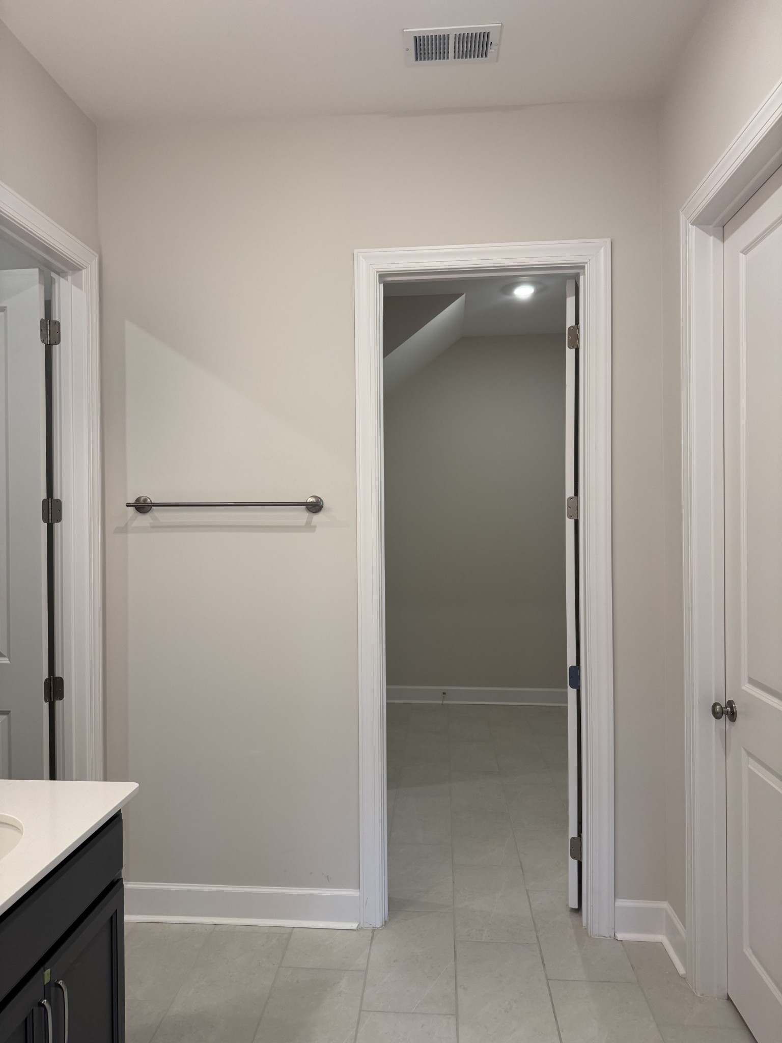 444 Buckwood Ave Property Photo 35