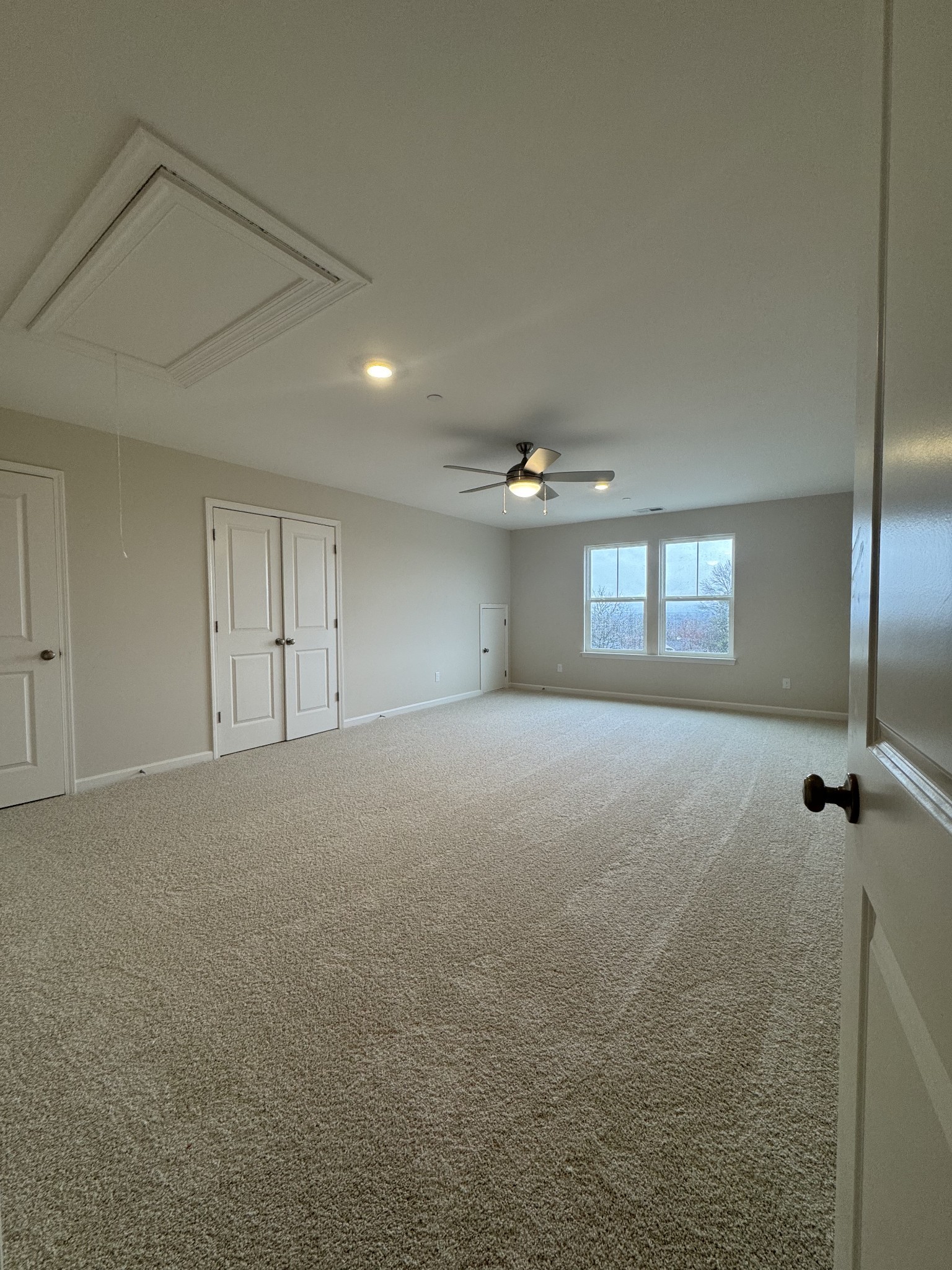 444 Buckwood Ave Property Photo 43