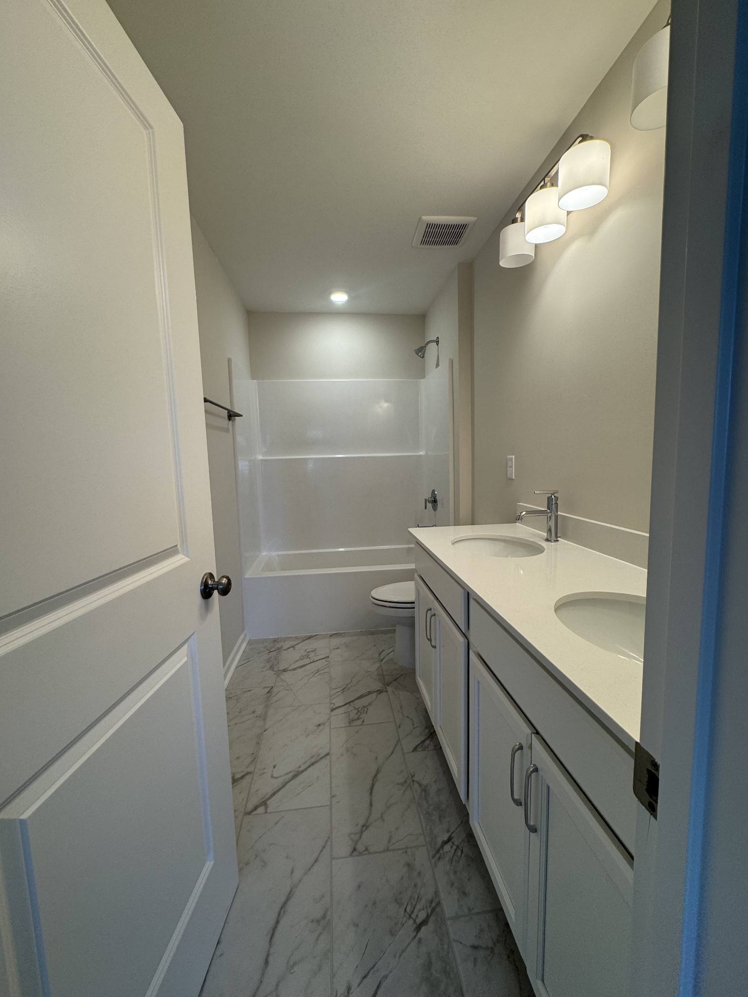 444 Buckwood Ave Property Photo 53