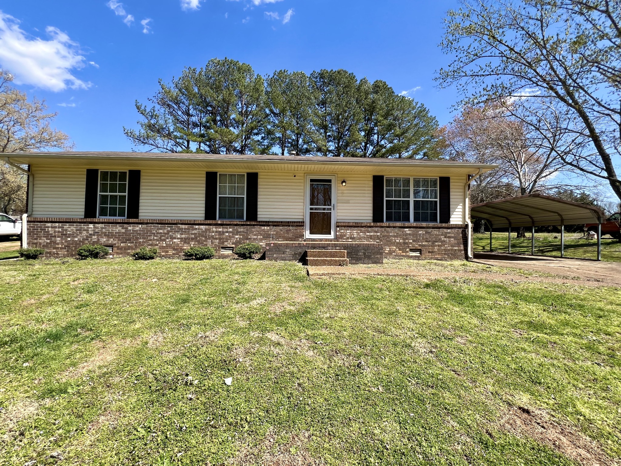 518 Littrell Rd Property Photo