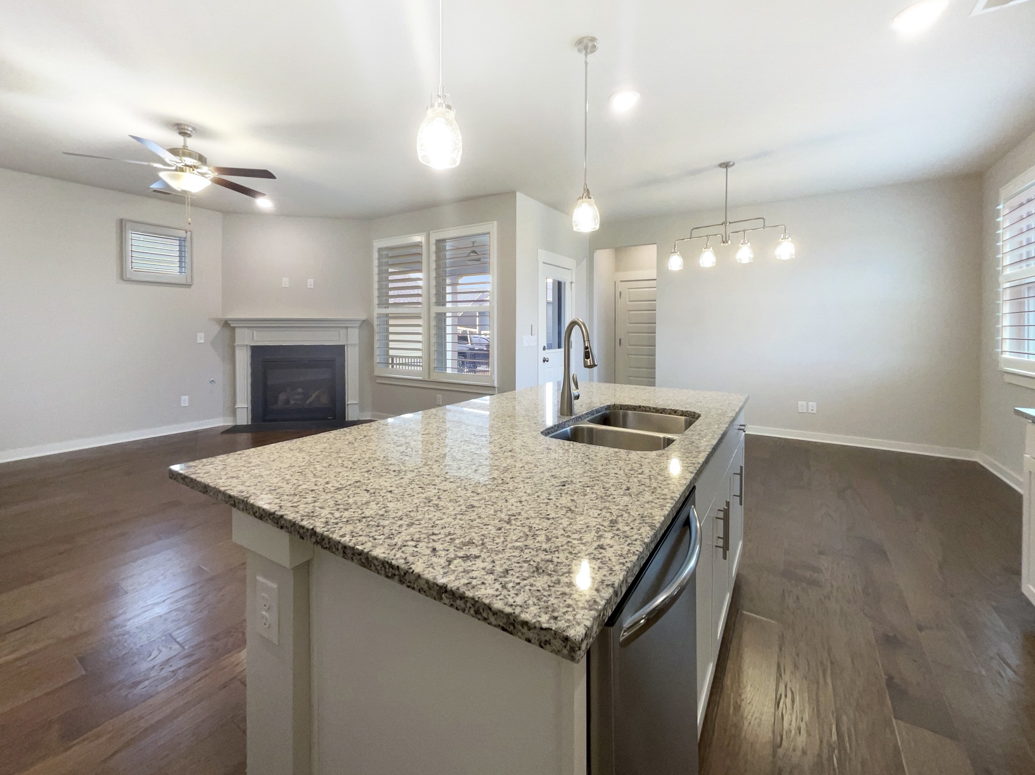 764 Ewell Farm Dr Property Photo 16