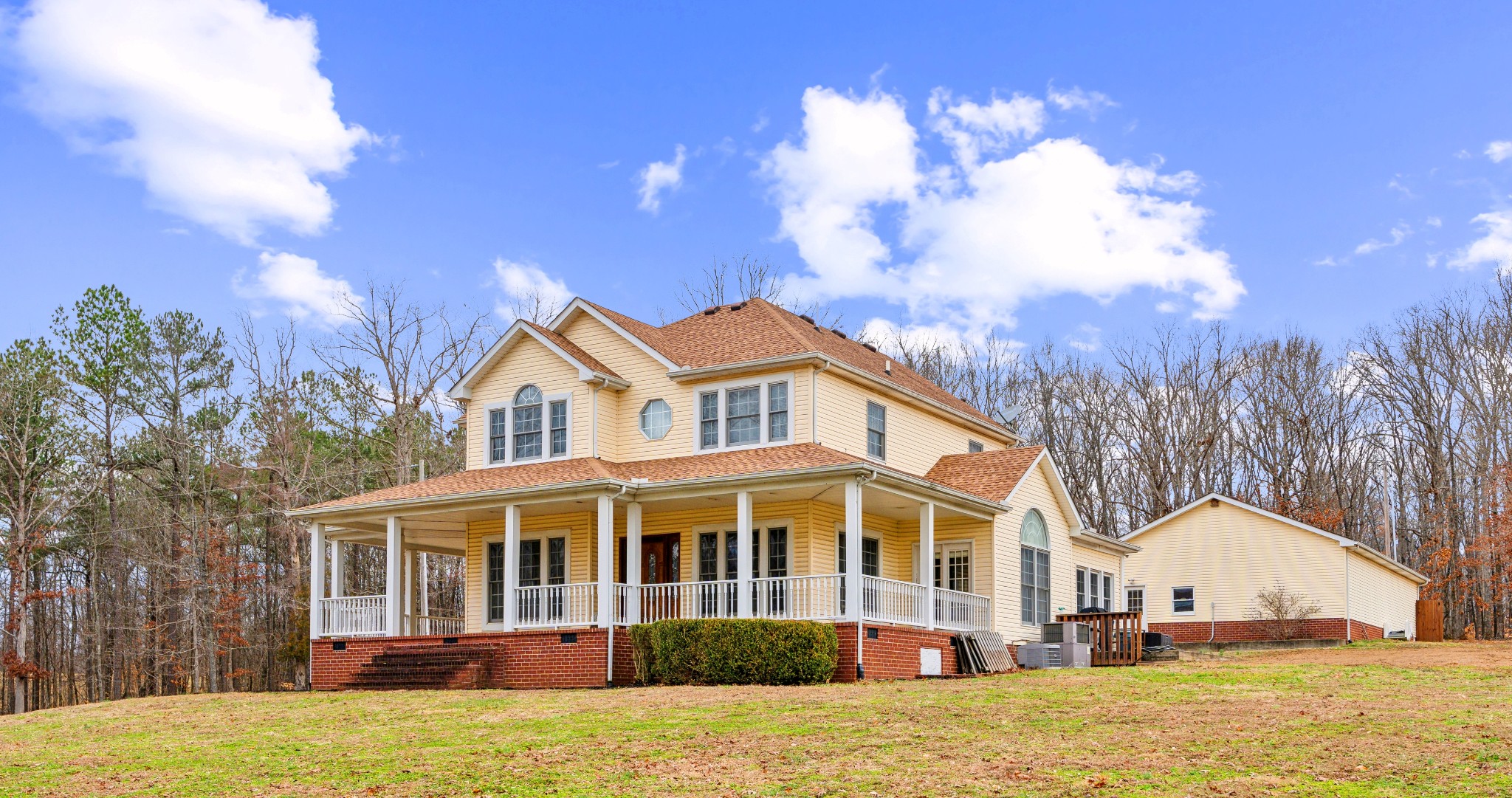 830 Town Branch Rd Property Photo