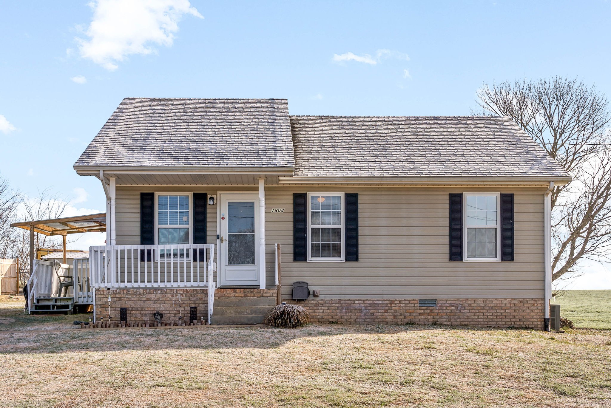 1804 Carneal Ln Property Photo 1