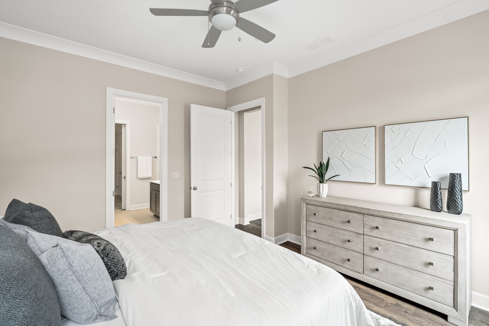 319 Buckwood Lane, N Property Photo 22