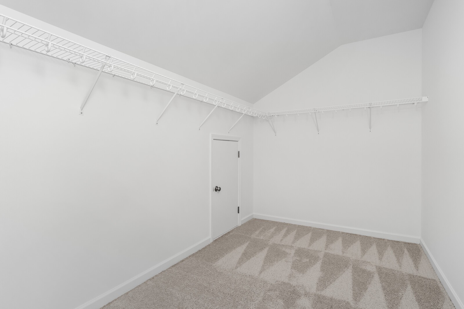 319 Buckwood Lane, N Property Photo 33