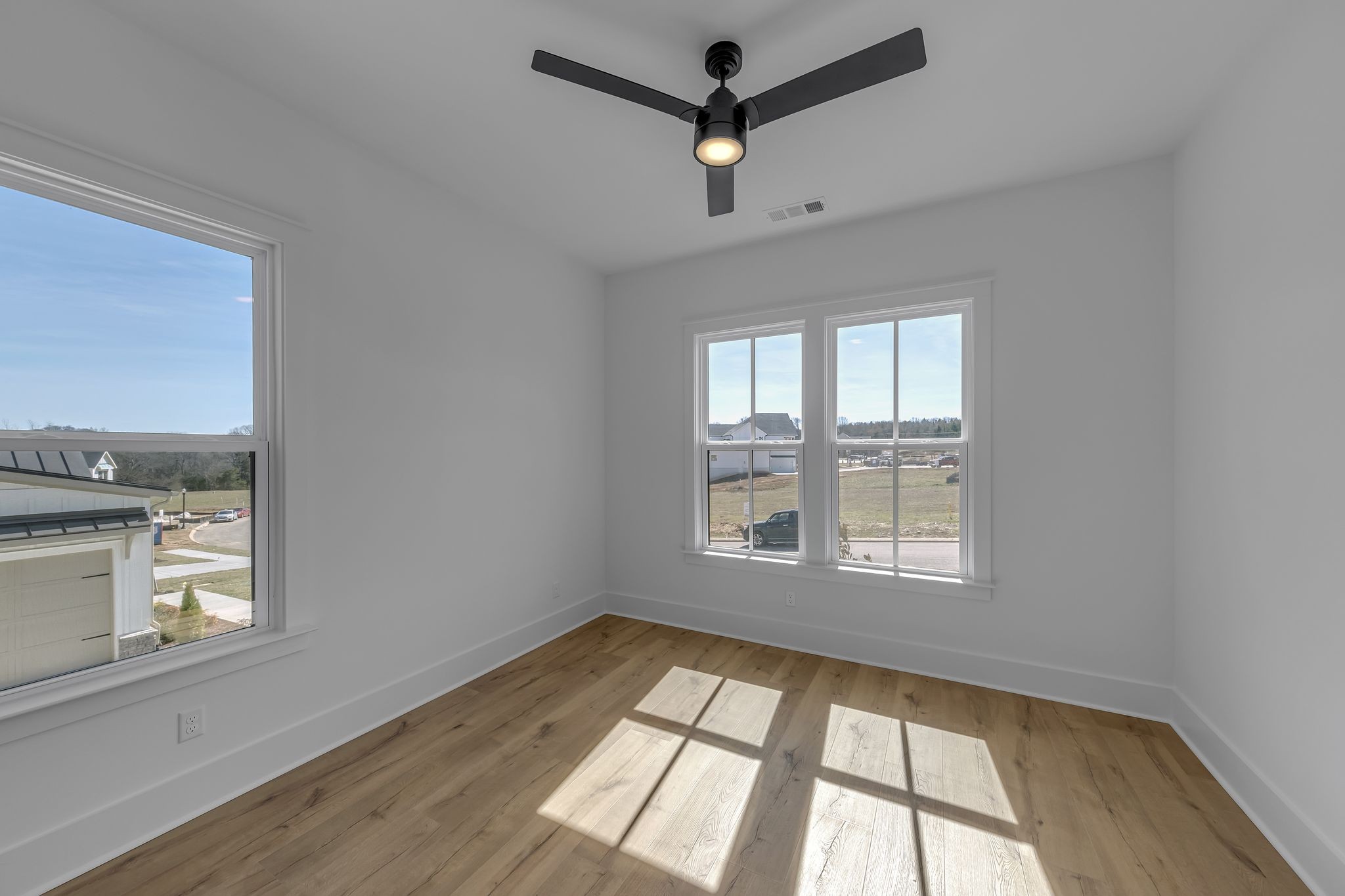 5061 Fairhaven Cir Property Photo 8