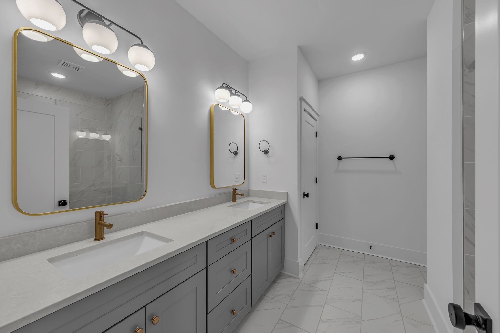 5061 Fairhaven Cir Property Photo 39