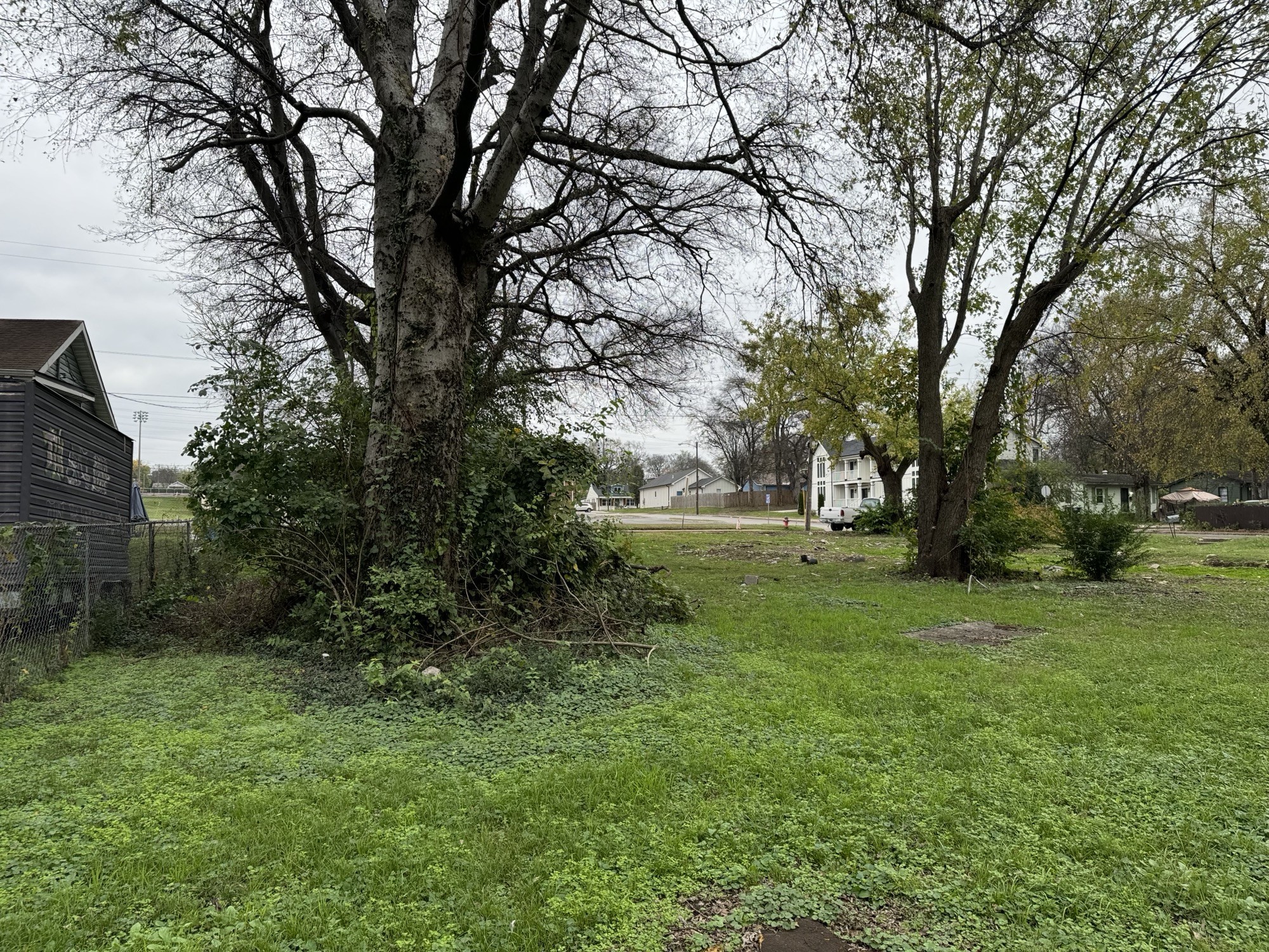 2616 Eden St Property Photo 4