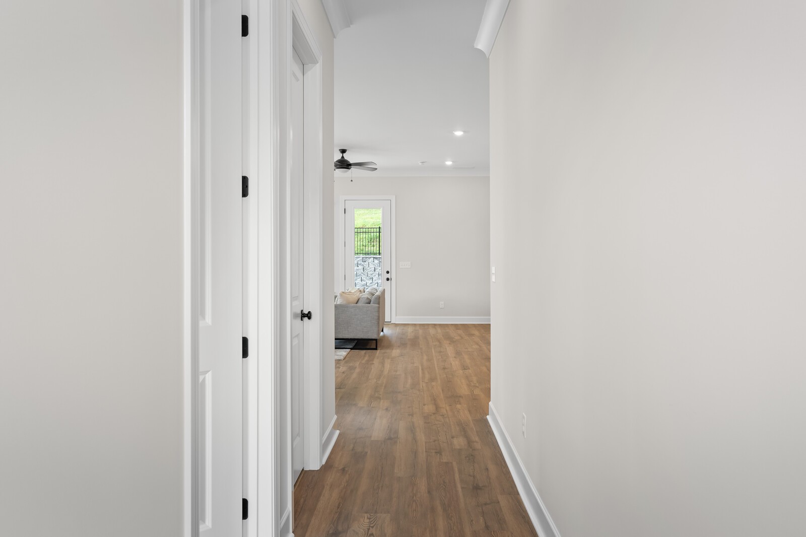 440 Buckwood Avenue, W Property Photo 30