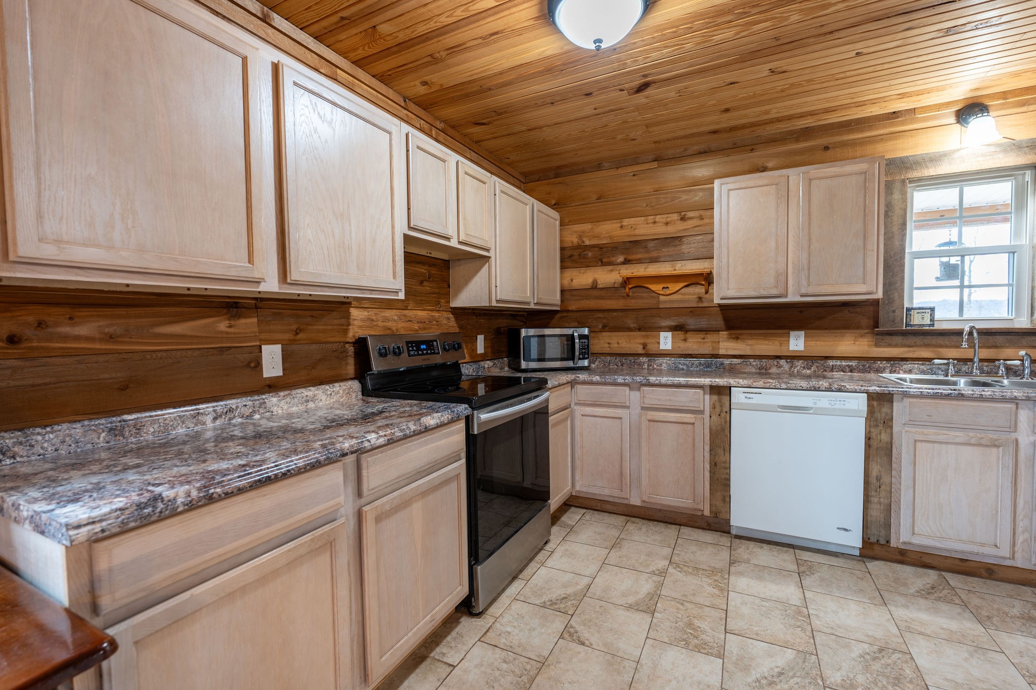 2723 Piney Rd Property Photo 11