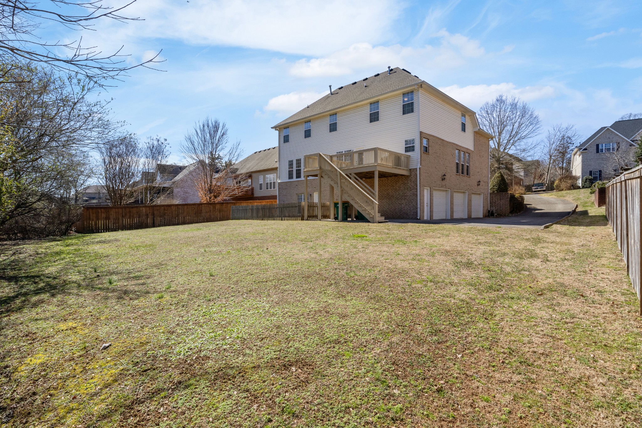 1532 Bunbury Dr Property Photo 32