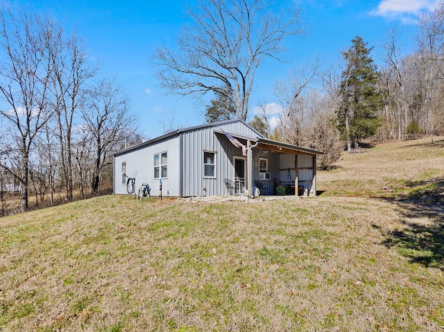 474 Bartlett Hollow Rd Property Photo 4