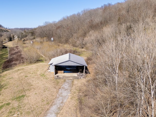 474 Bartlett Hollow Rd Property Photo 17