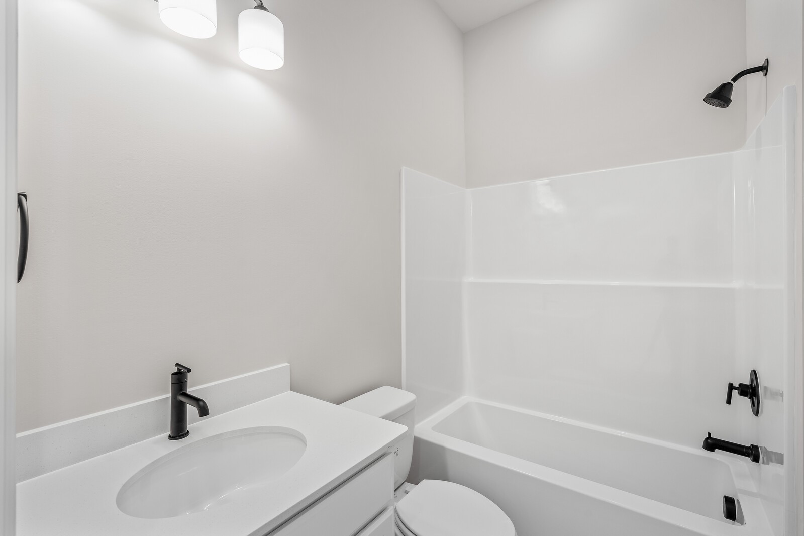 323 Buckwood Lane, N Property Photo 17
