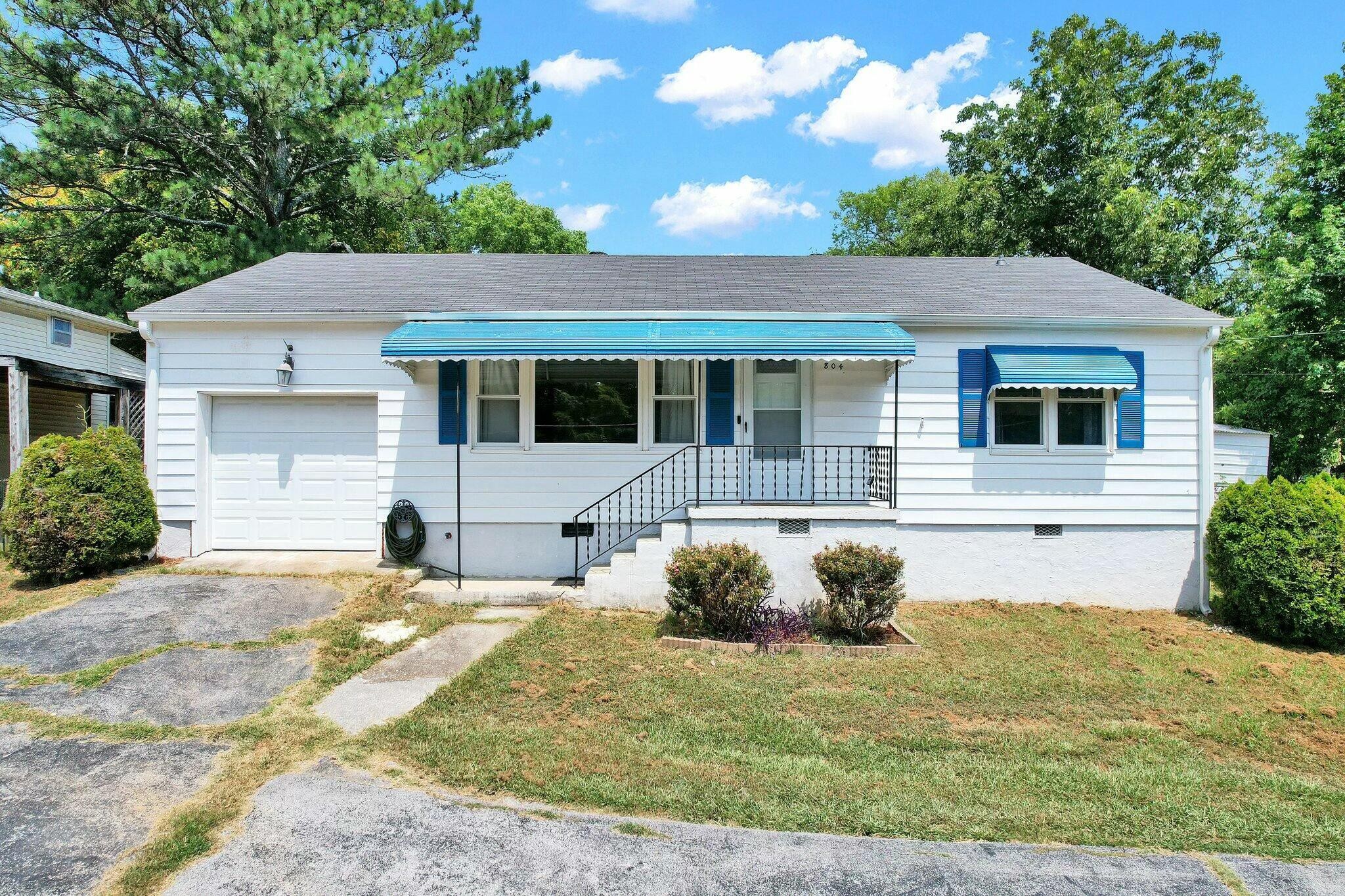 804 Cherokee Trail Property Photo