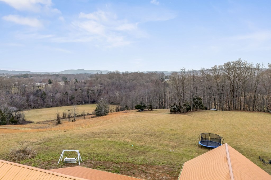 240 Bob Ledbetter Rd Property Photo 5