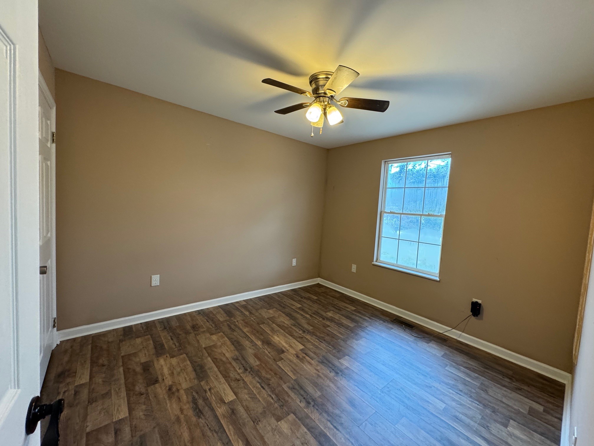 145 Shady Grove Rd Property Photo 16