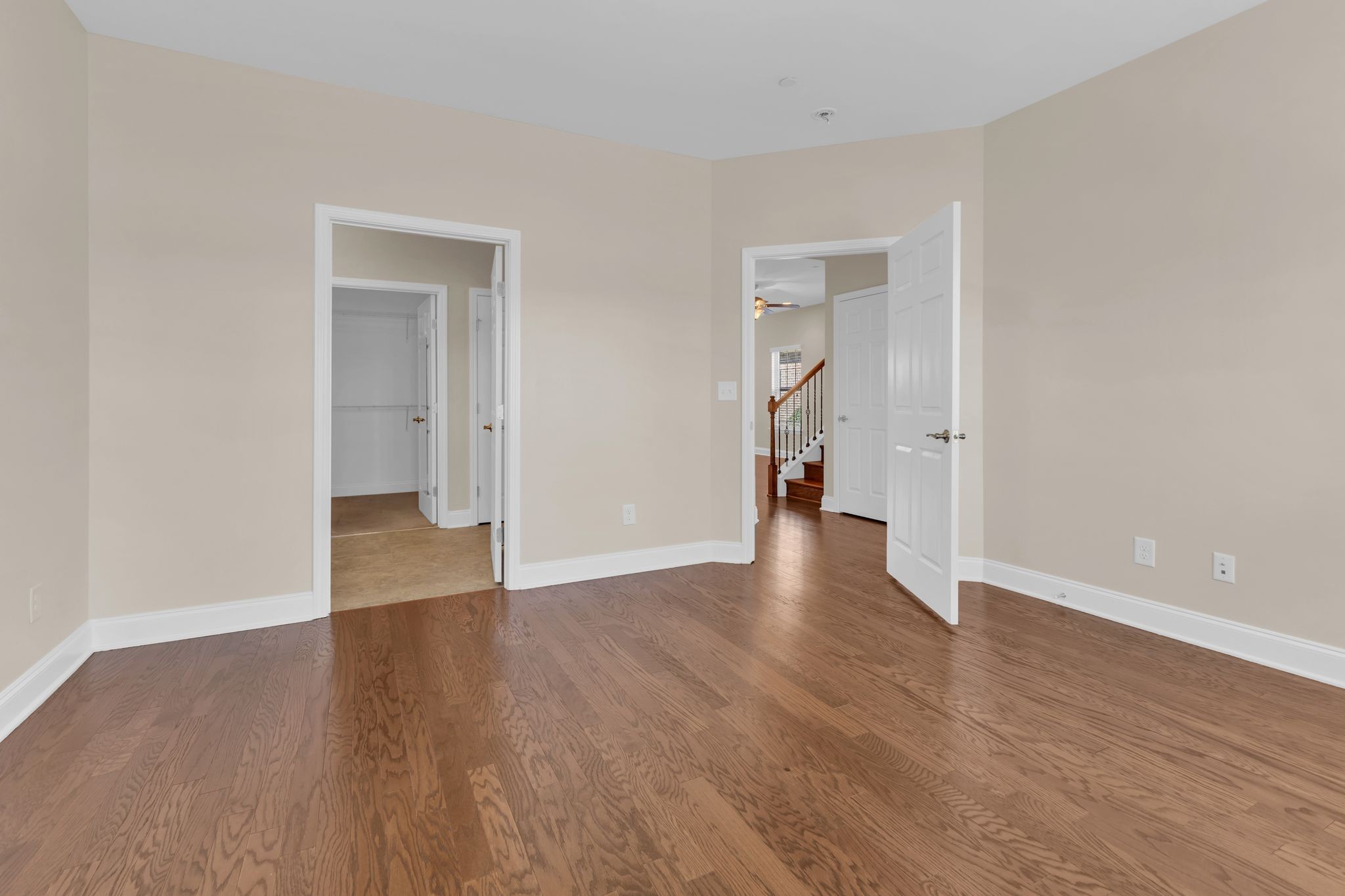 244 Siegert Pl Property Photo 16