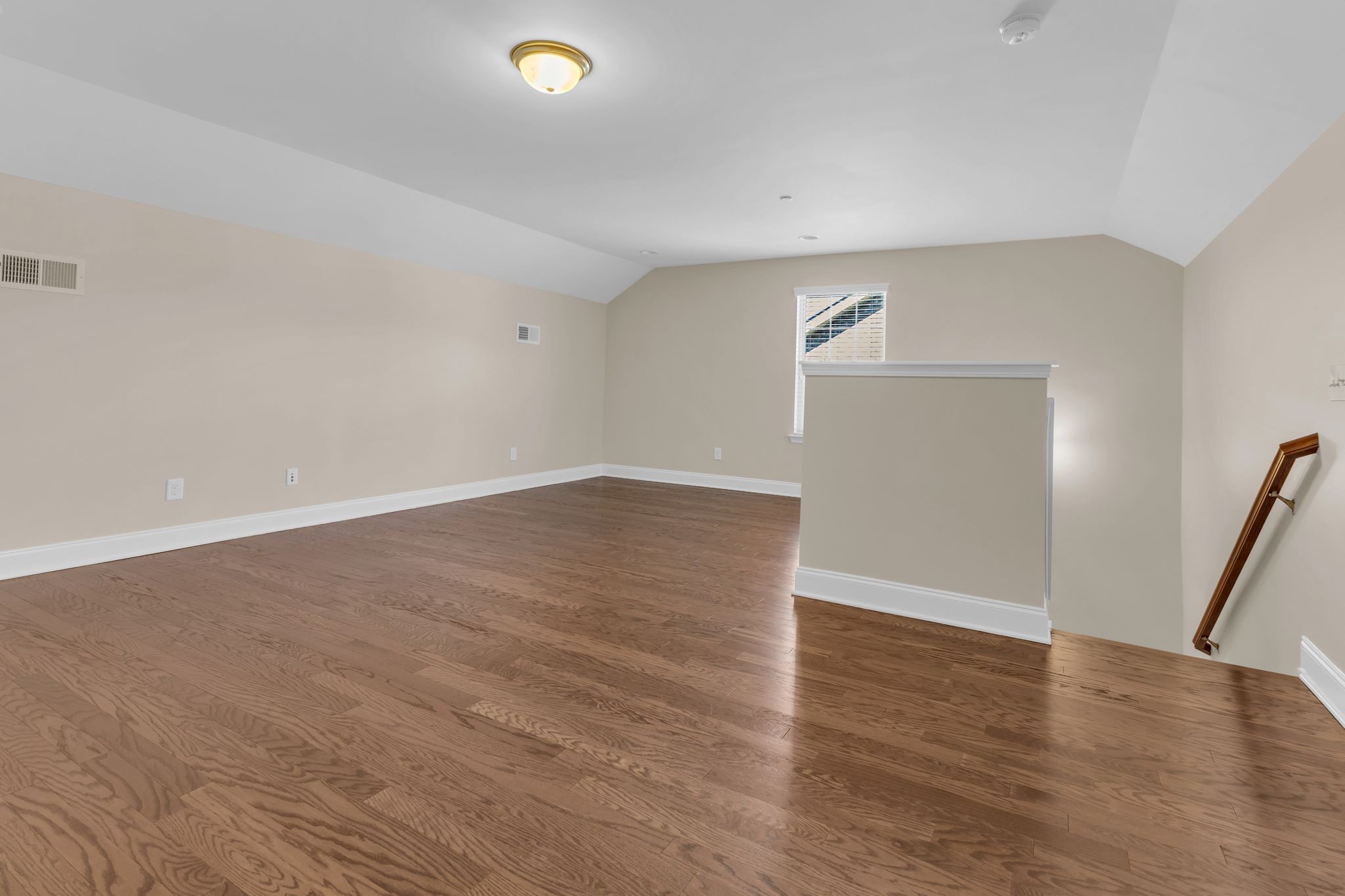 244 Siegert Pl Property Photo 26