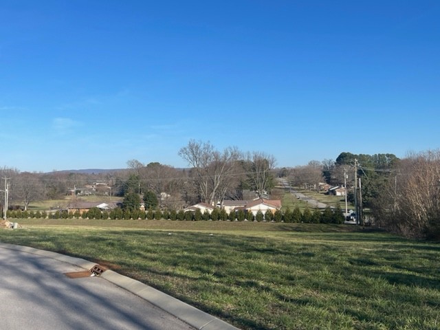 66 Edgefield Ct Property Photo 3
