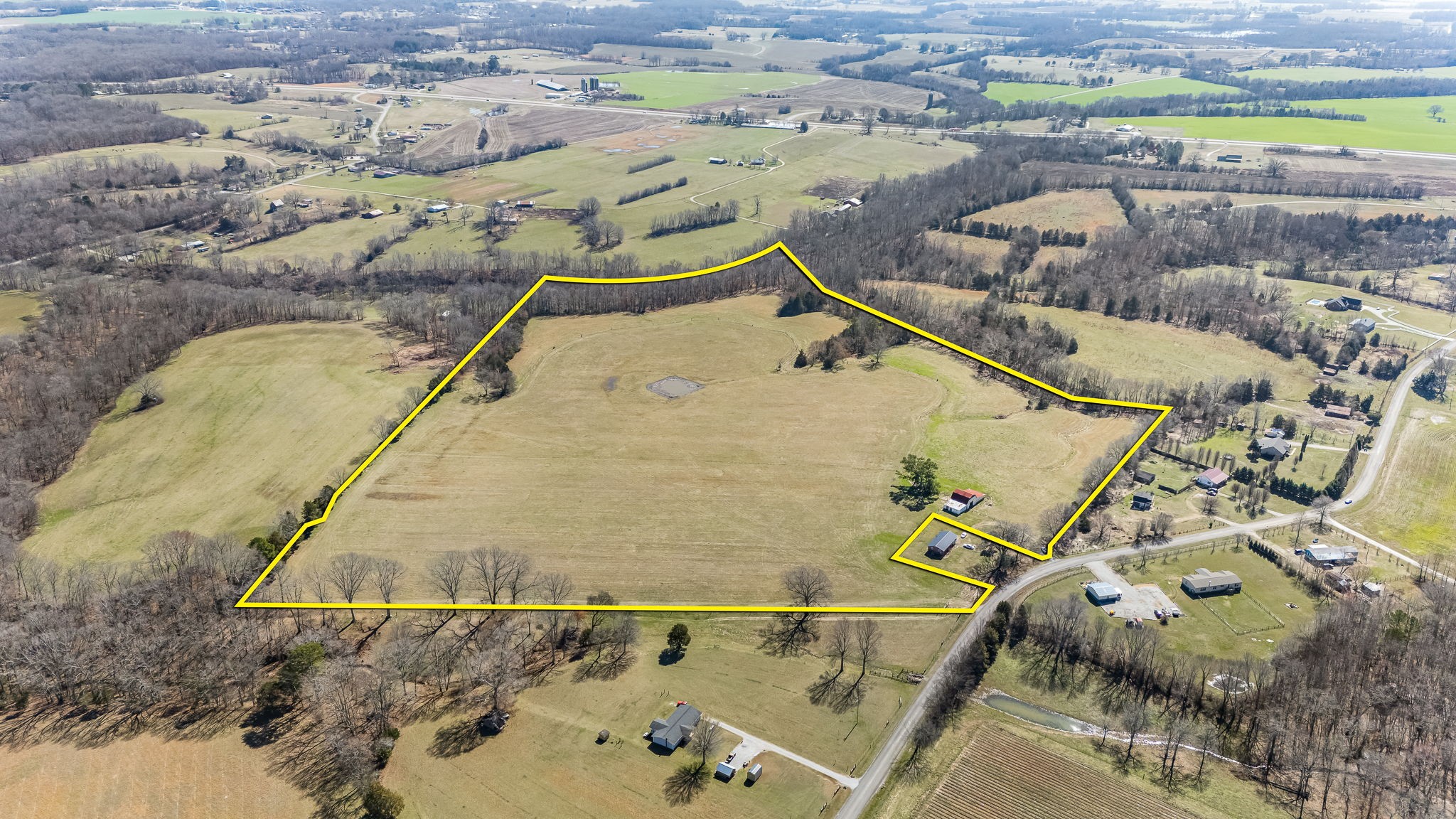 912 Stratton Rd Property Photo
