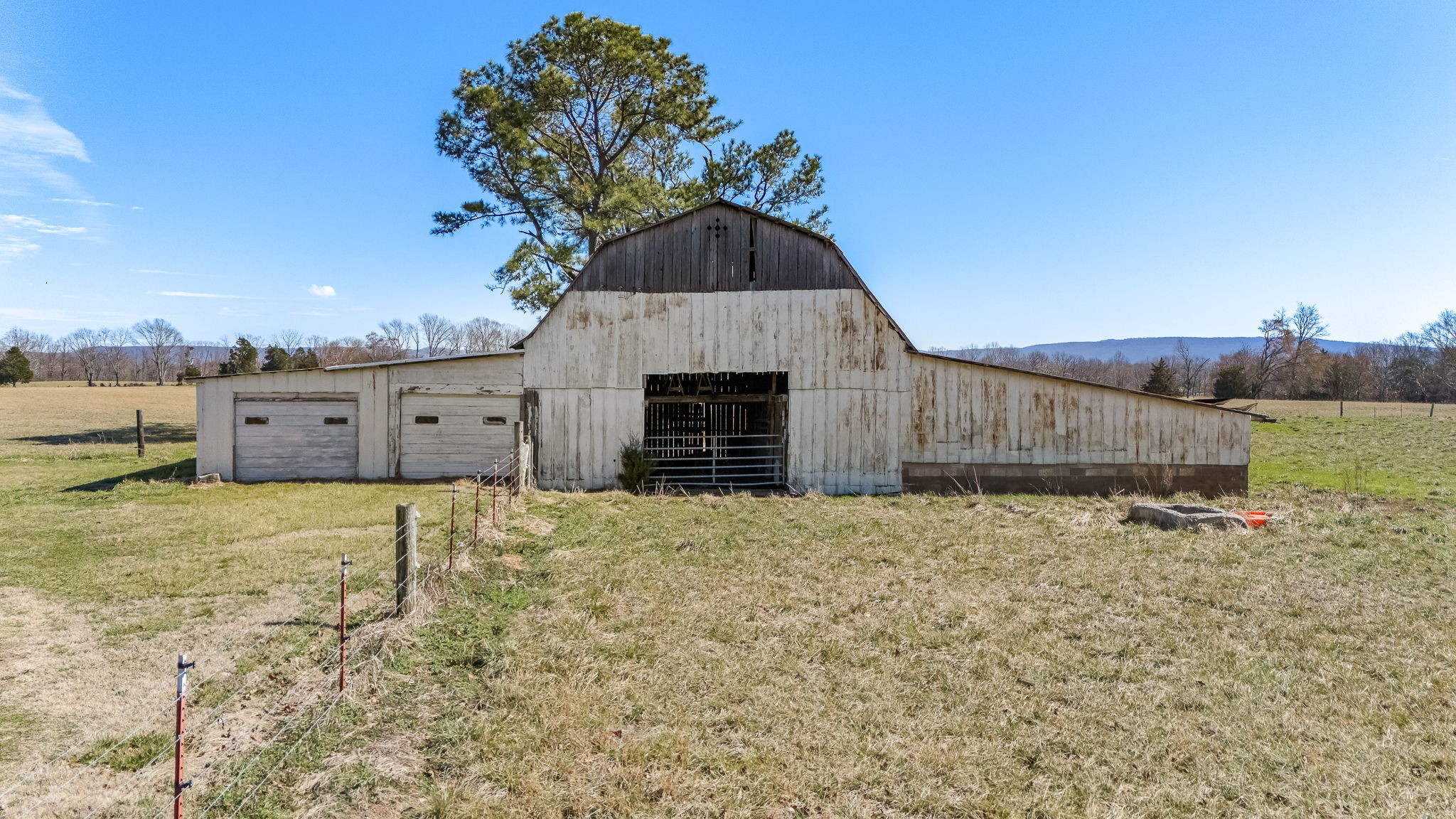 912 Stratton Rd Property Photo 33