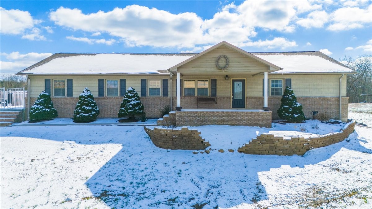 37525 Nashville Hwy Property Photo