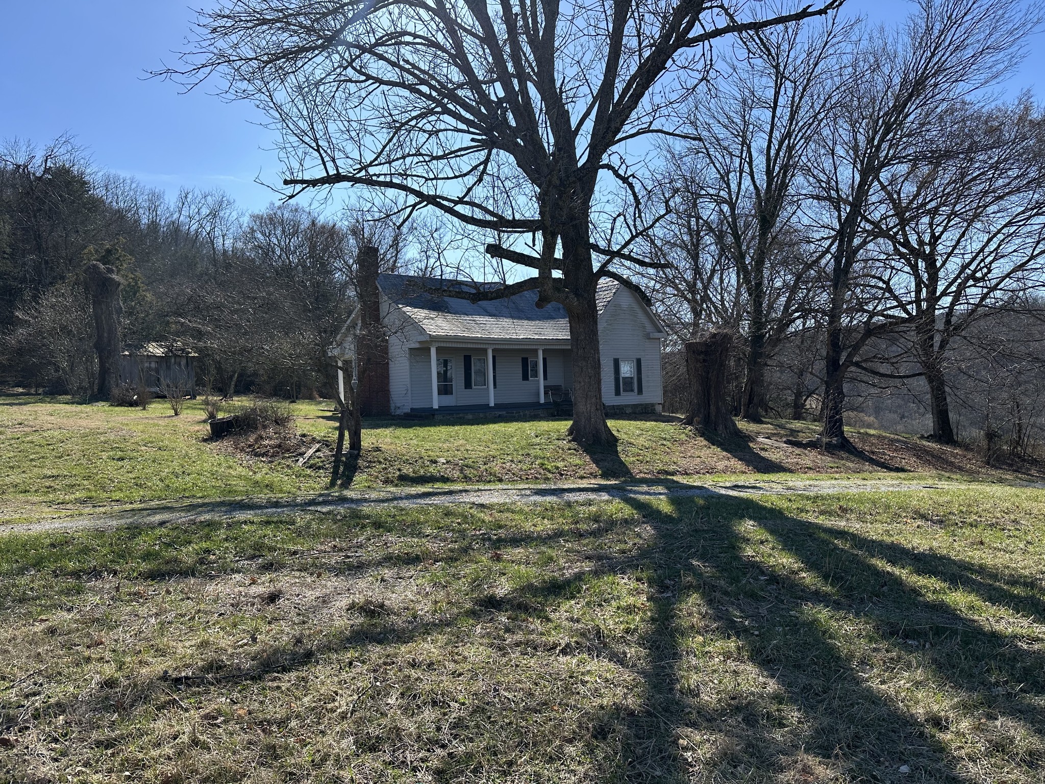 267 Grant Rd Property Photo 1