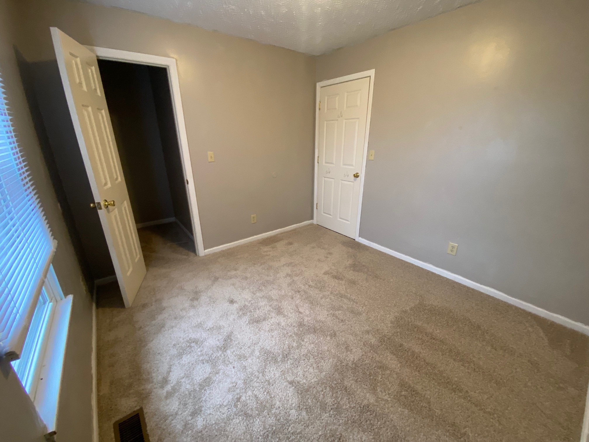 227 Tobacco Rd Property Photo 9