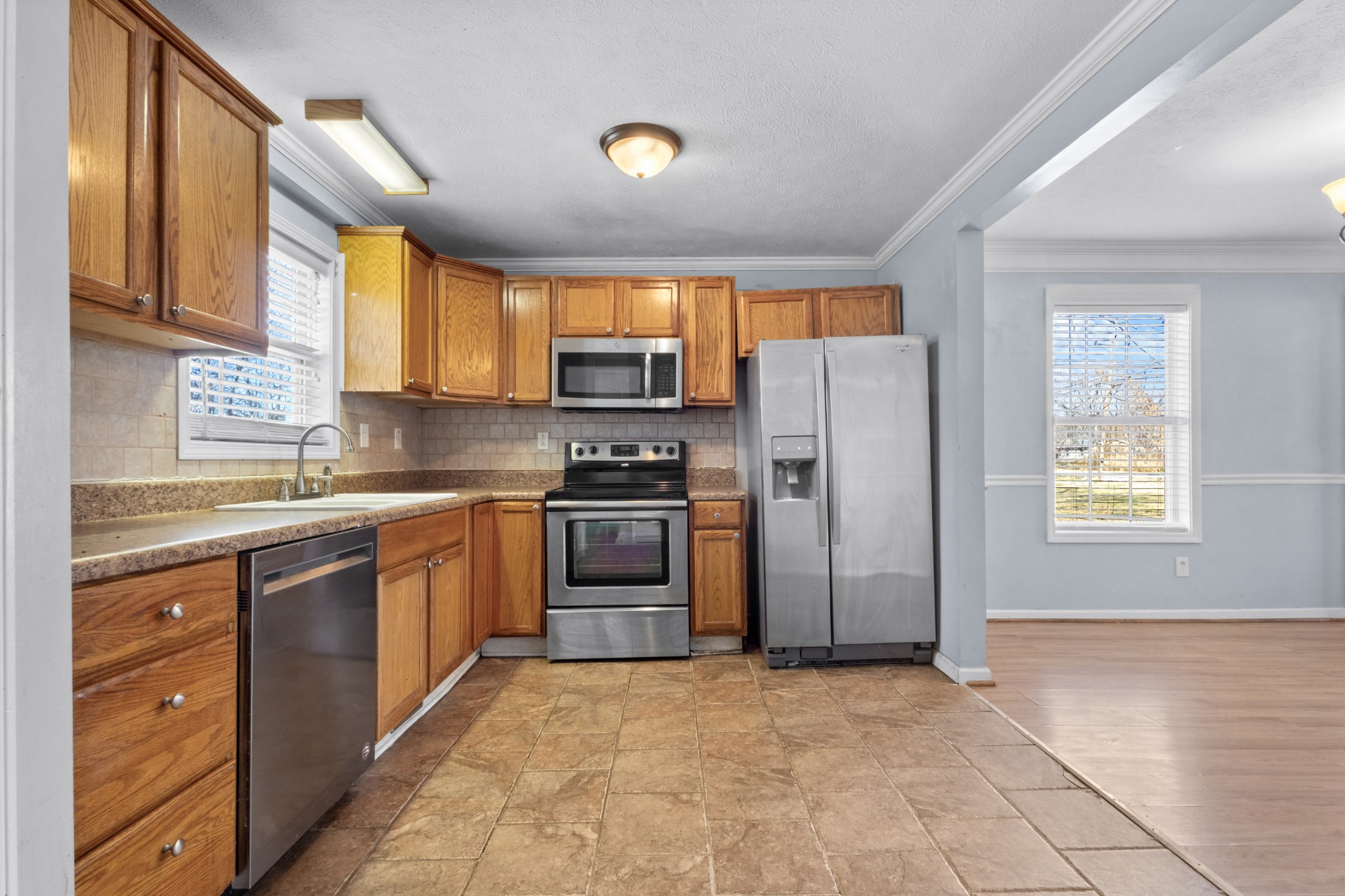 2550 Lylewood Rd Property Photo 14