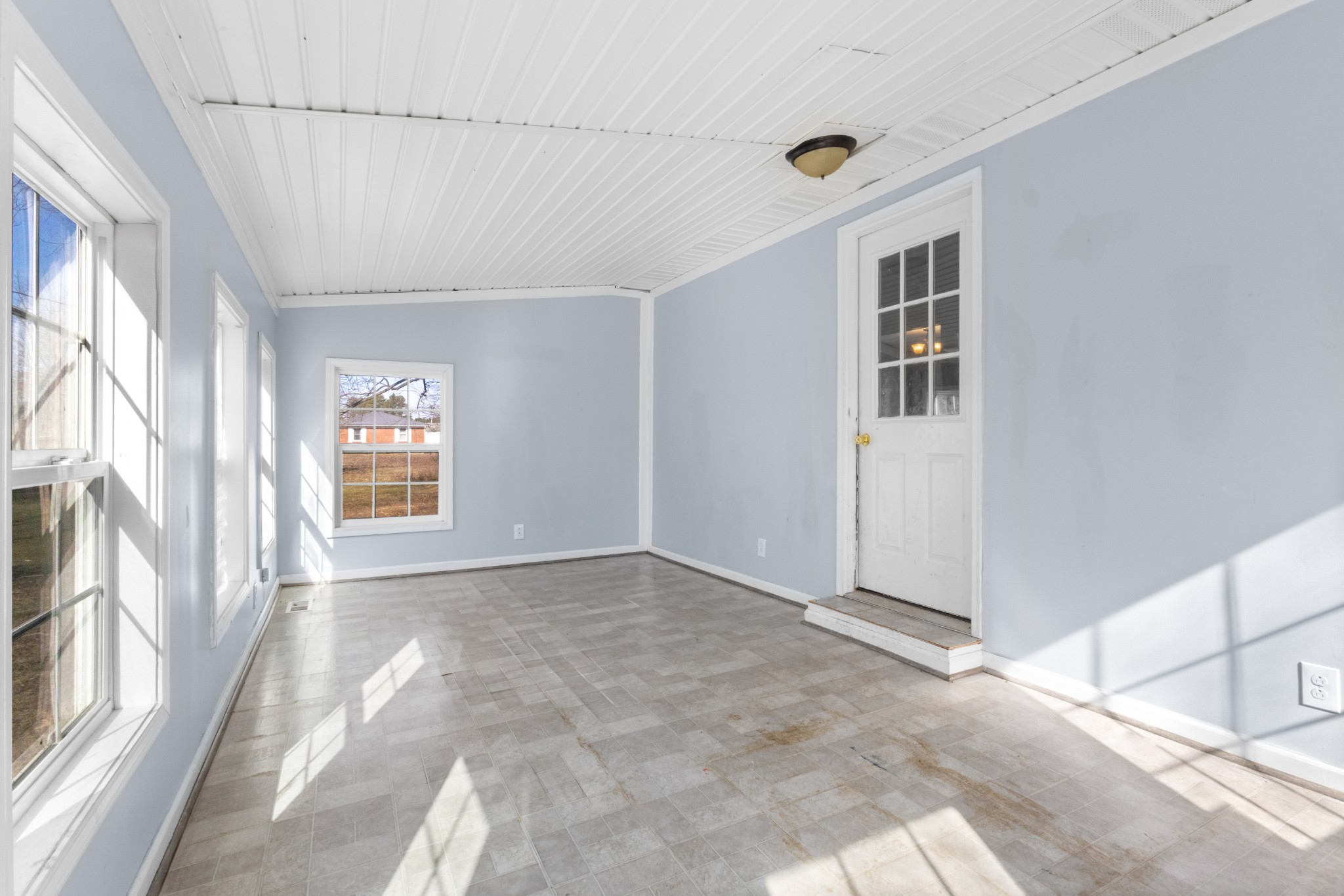 2550 Lylewood Rd Property Photo 18