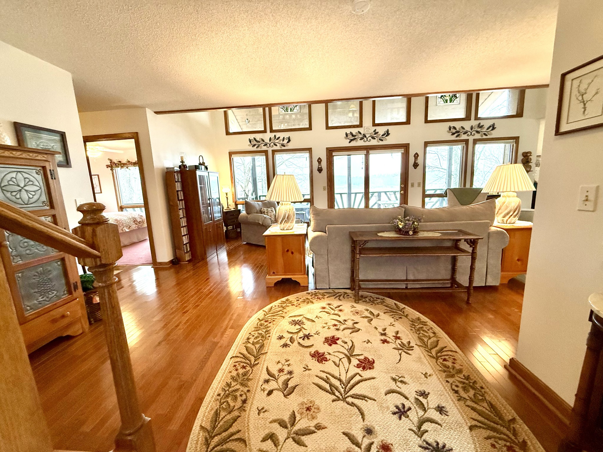 11 Eagle Pt Property Photo 3