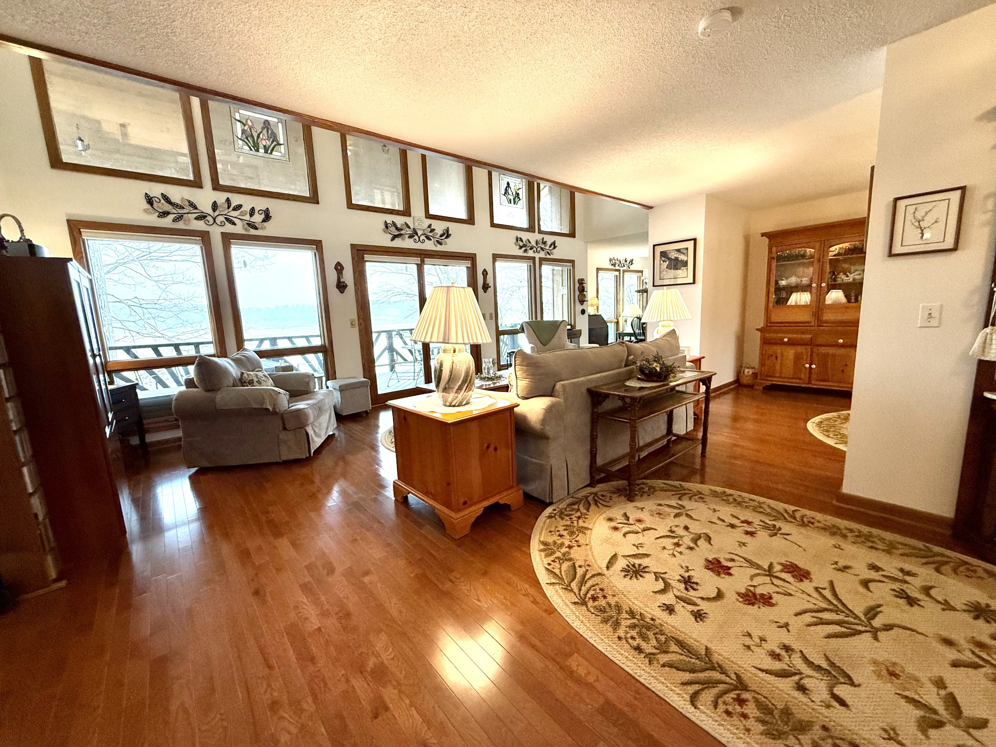 11 Eagle Pt Property Photo 4