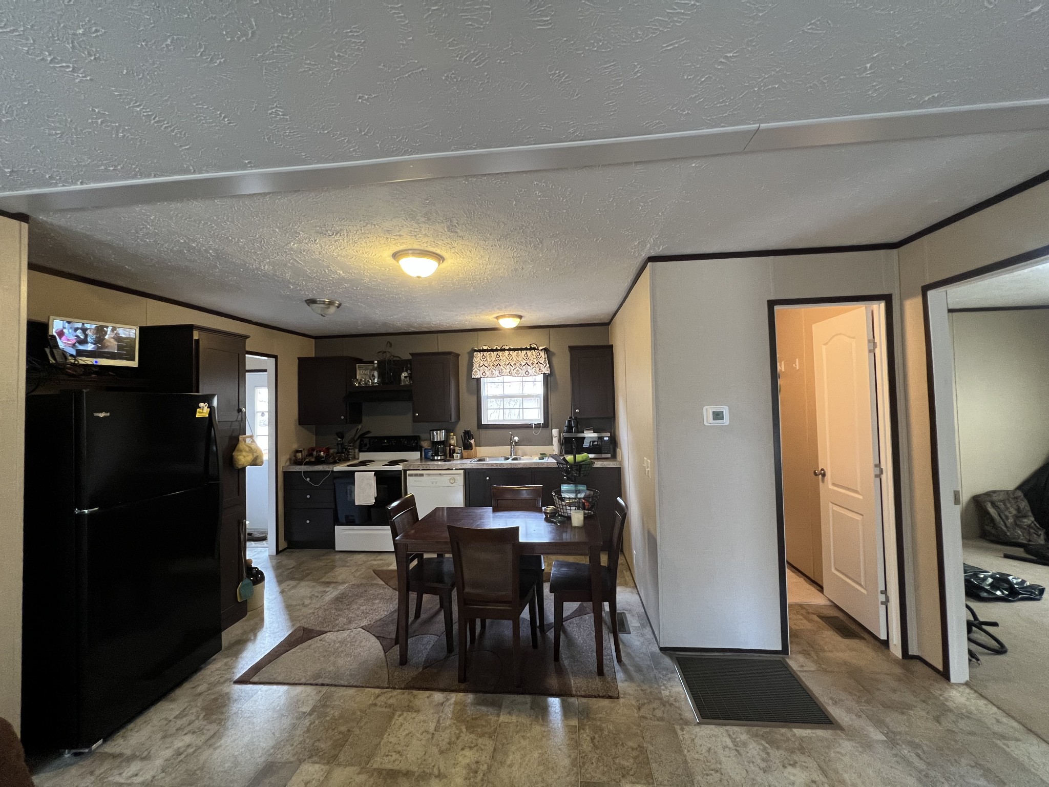 1049 Lena Rosson Rd Property Photo 5