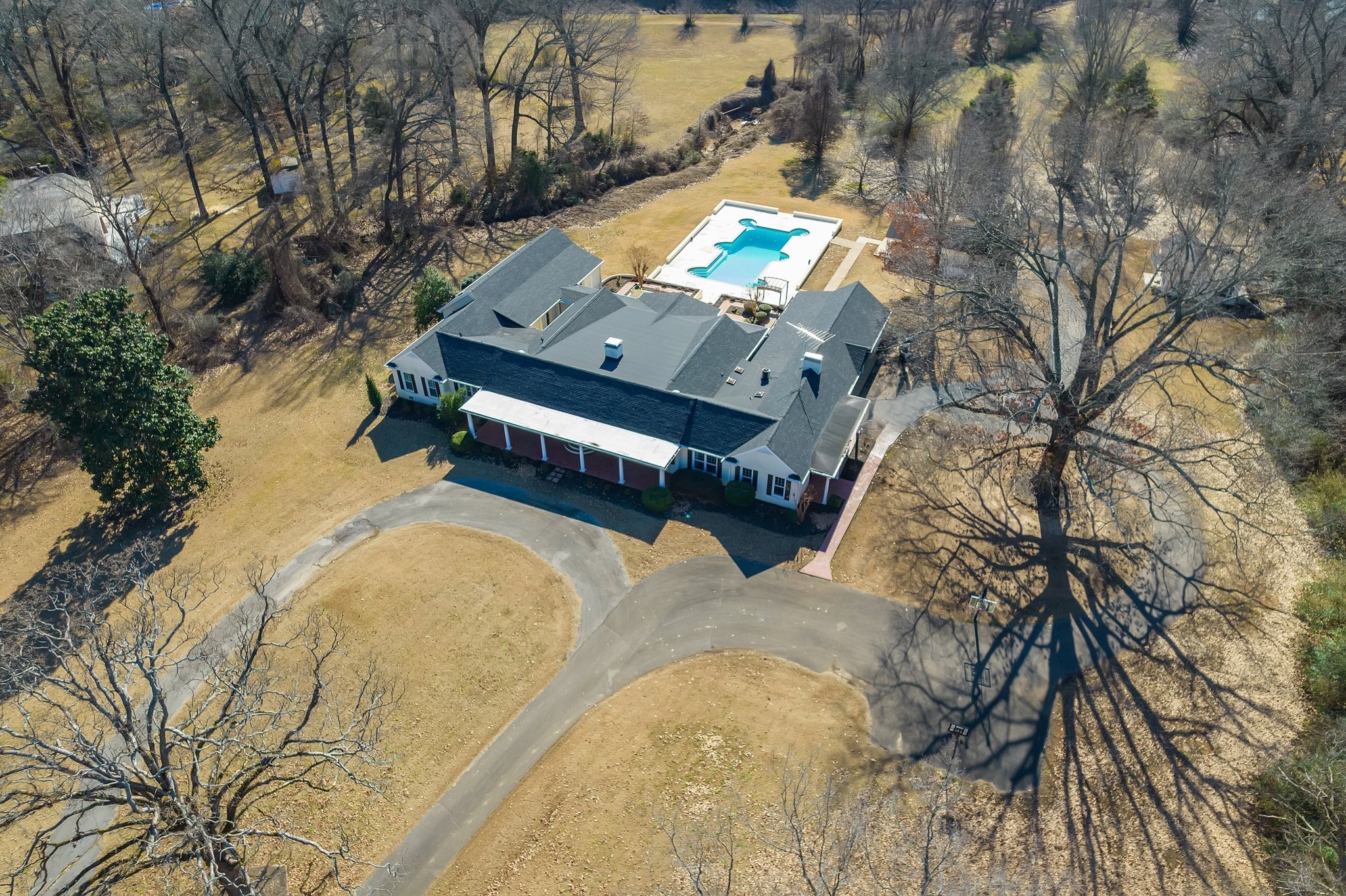 222 Country Club Ln Property Photo 62
