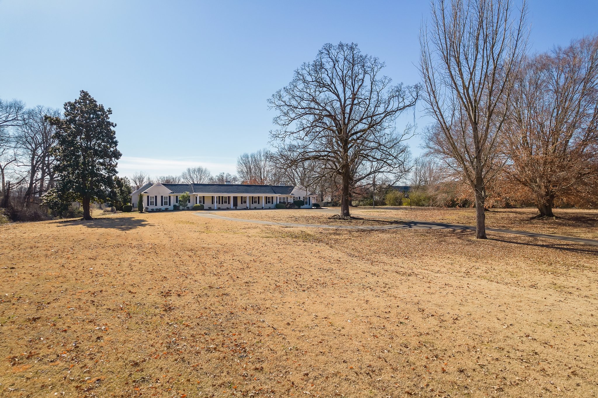 222 Country Club Ln Property Photo 73